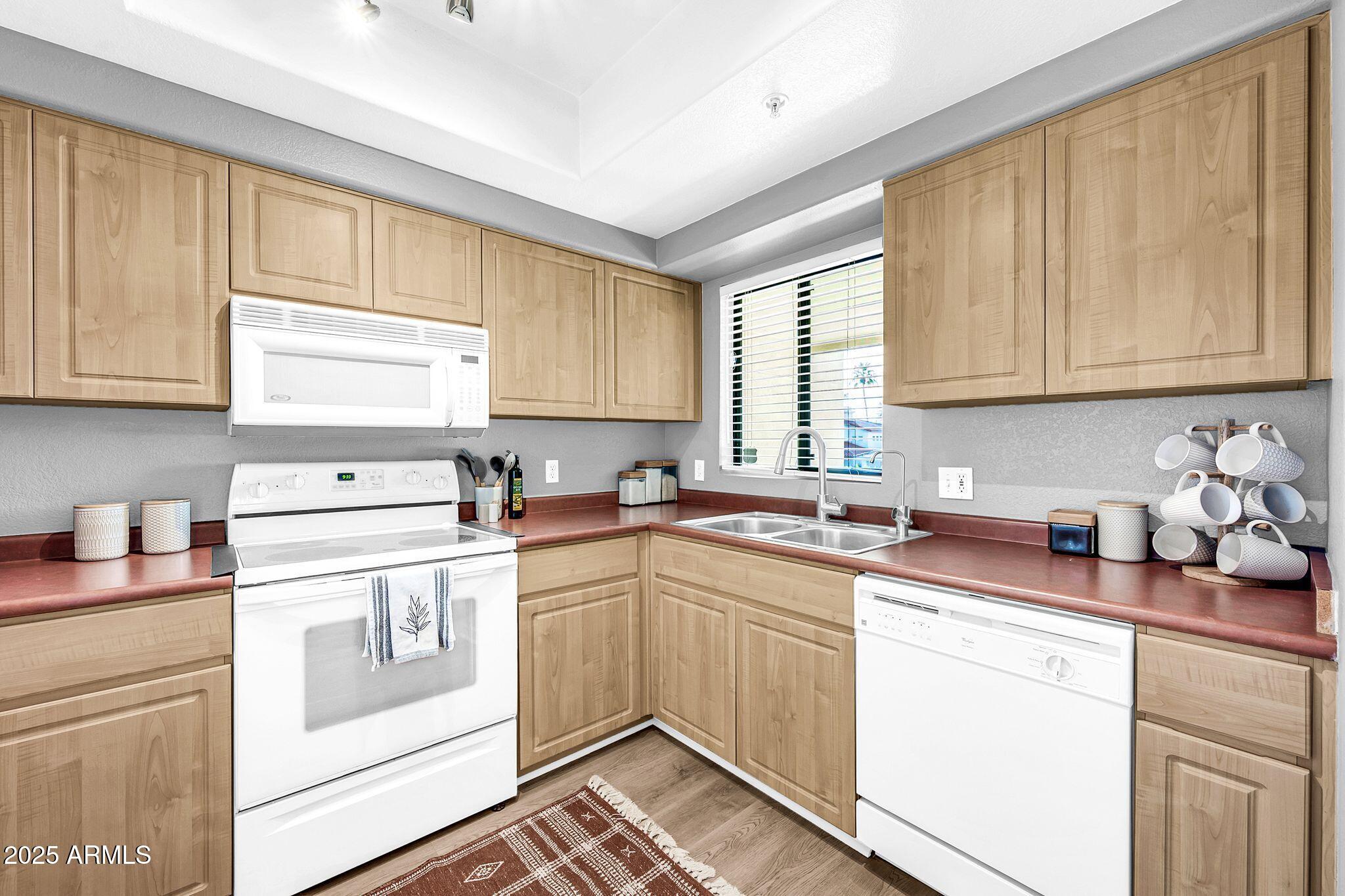 7575 E INDIAN BEND Road 2085