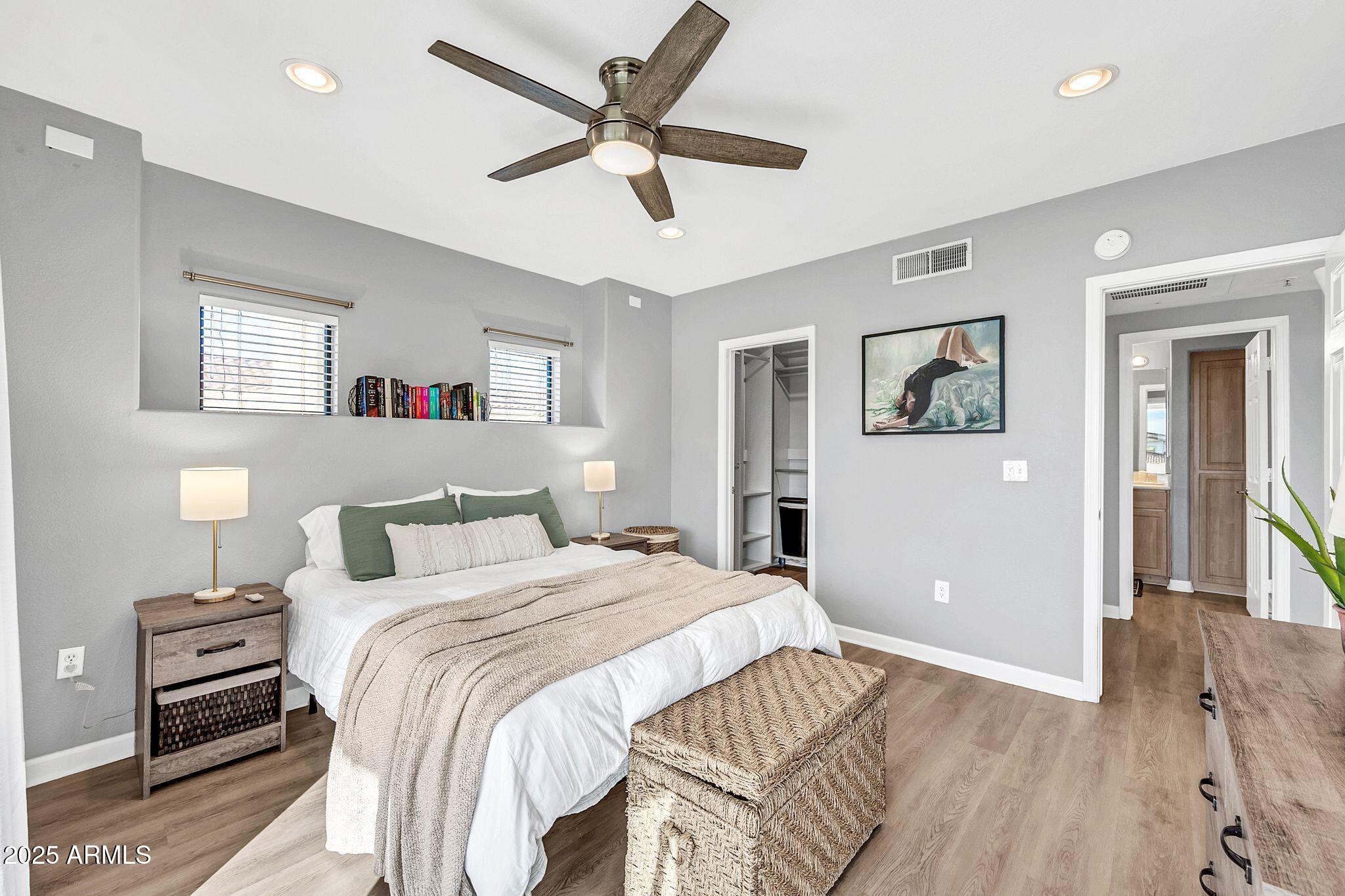 7575 E INDIAN BEND Road 2085