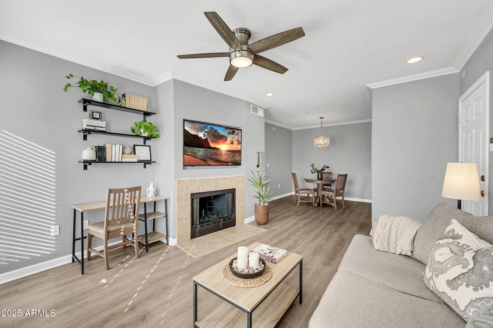 7575 E INDIAN BEND Road 2085