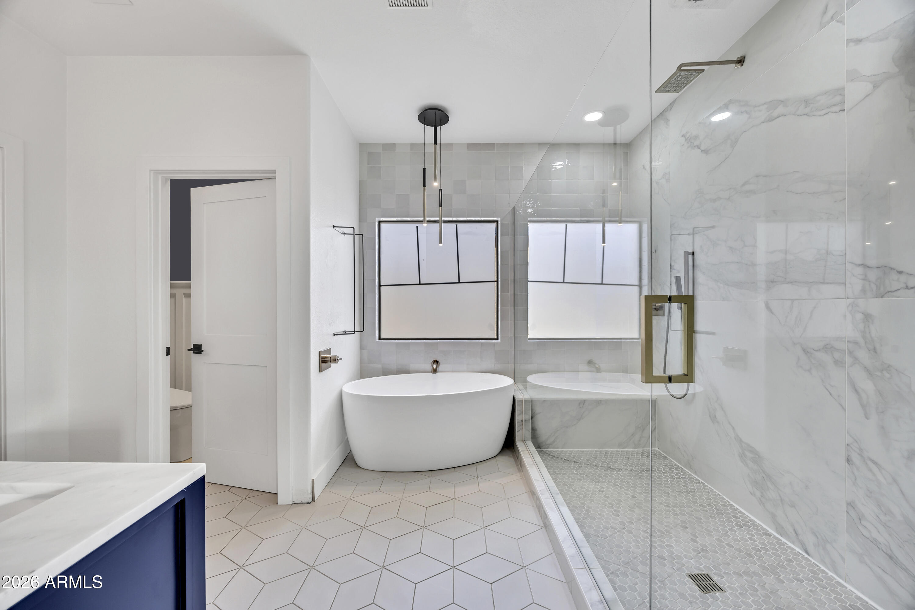 3533 E FLOWER Street