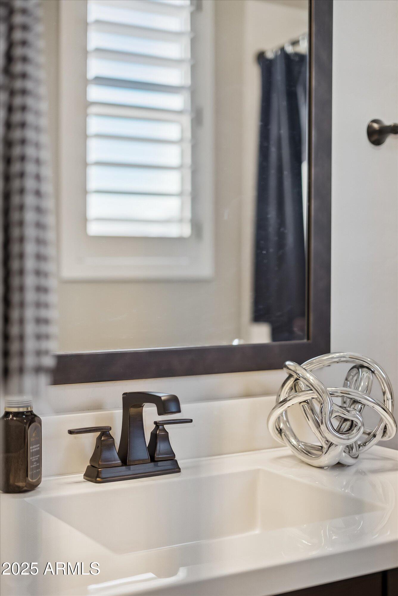 4216 E PRESCOTT Place