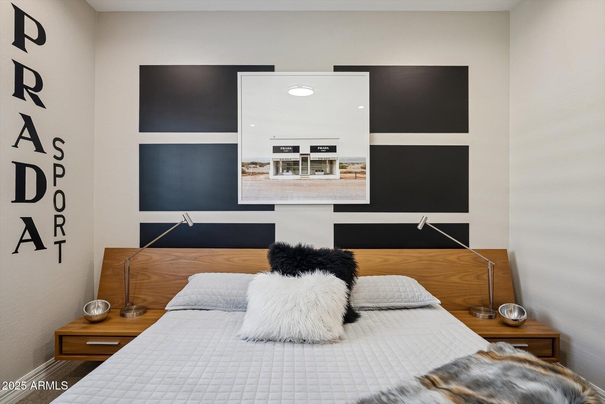 4216 E PRESCOTT Place