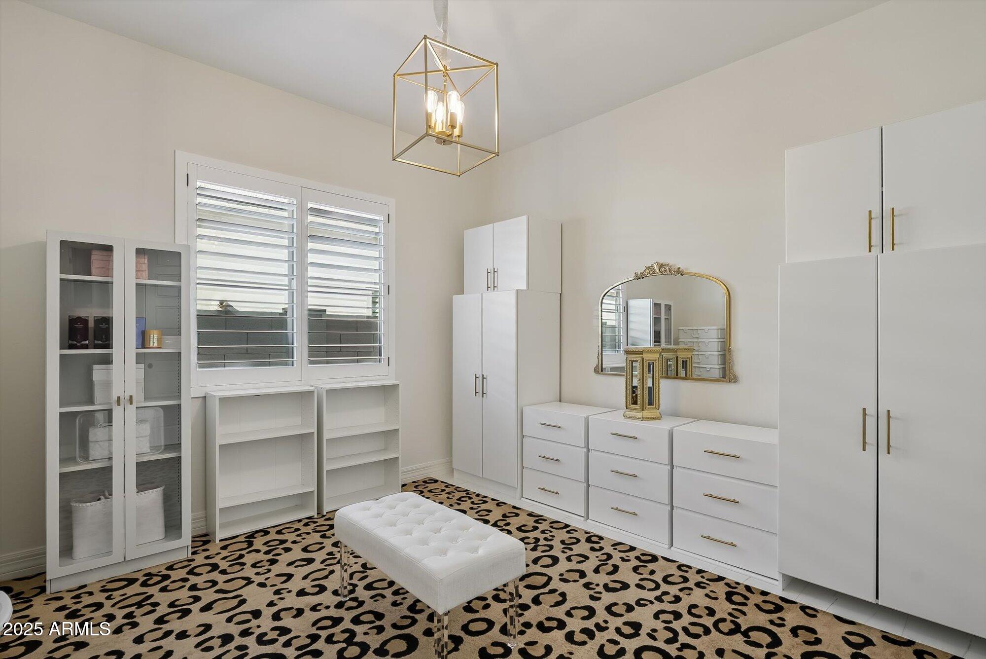 4216 E PRESCOTT Place