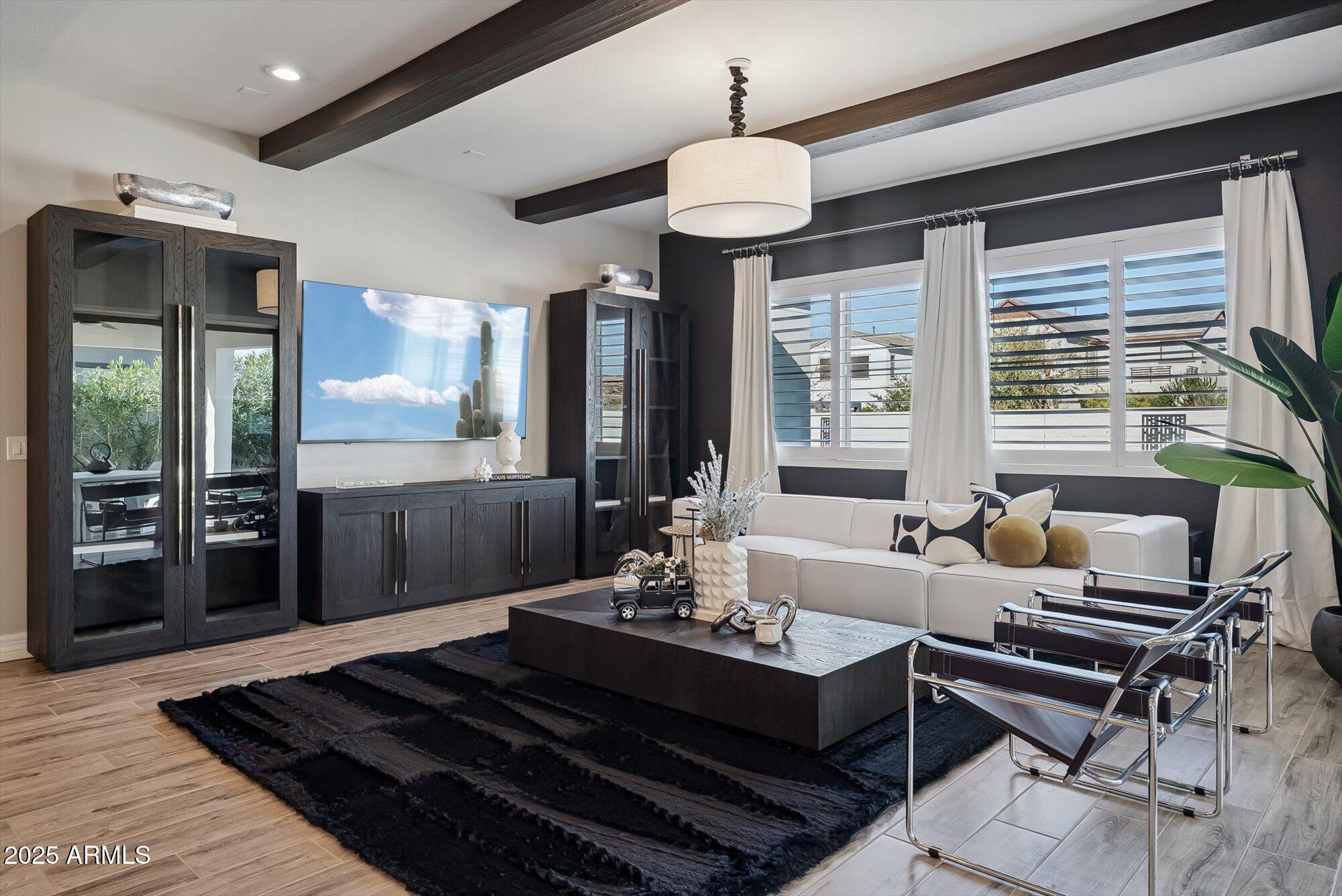 4216 E PRESCOTT Place