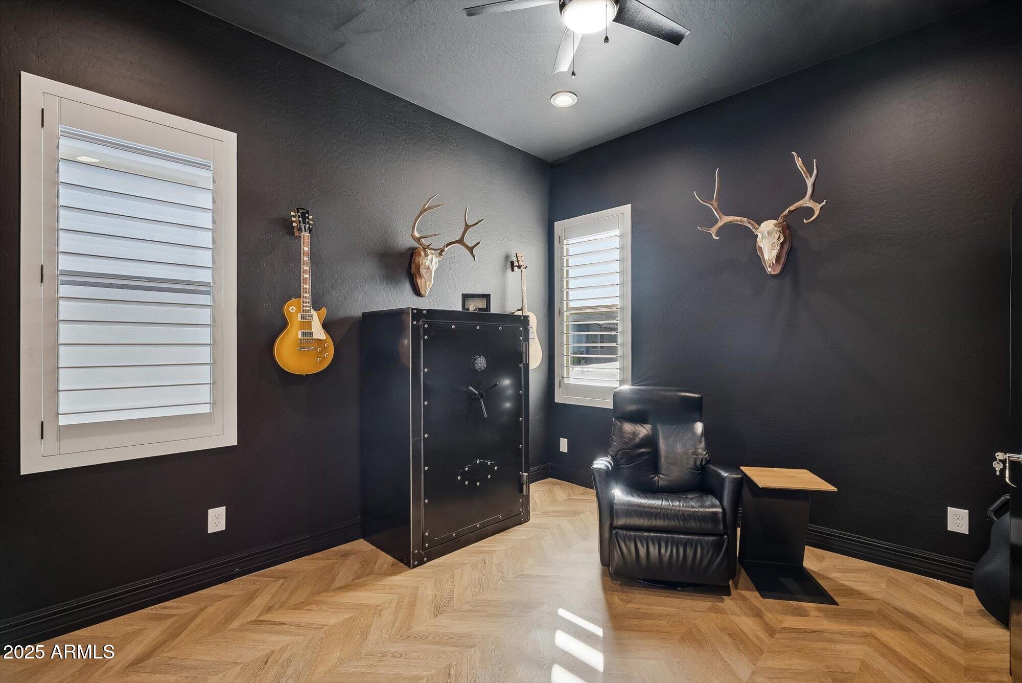 4216 E PRESCOTT Place