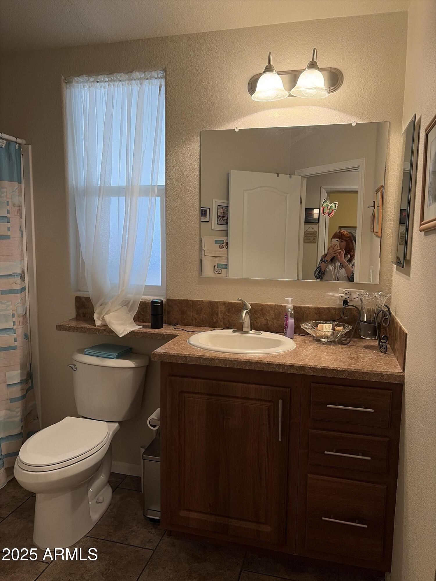 2929 E Main Street 43