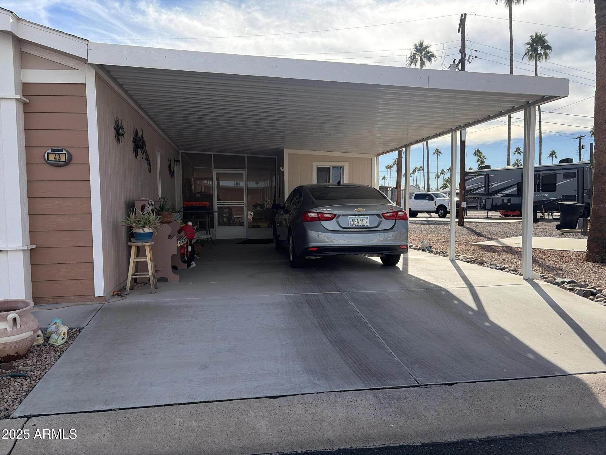 2929 E Main Street 43