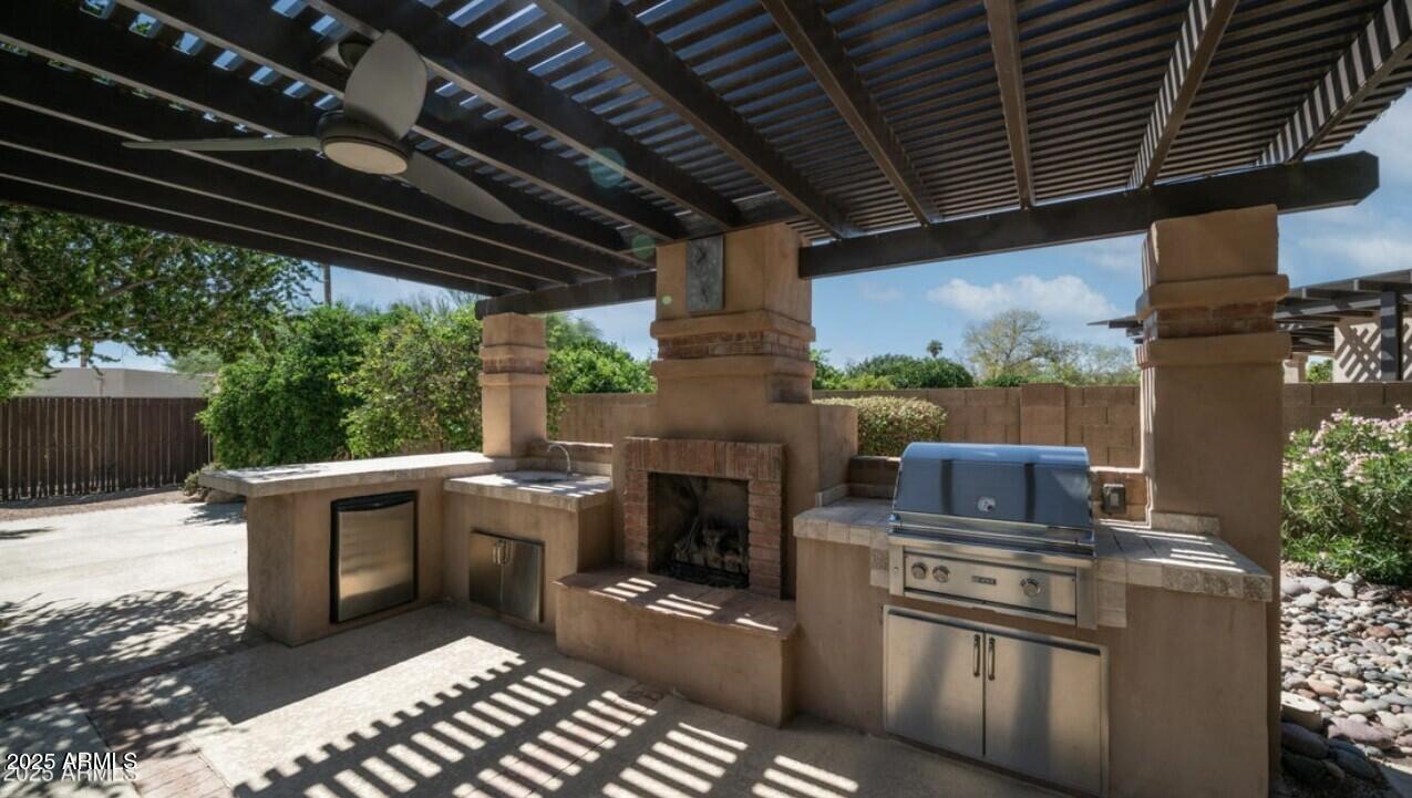 3835 E TALOWA Street