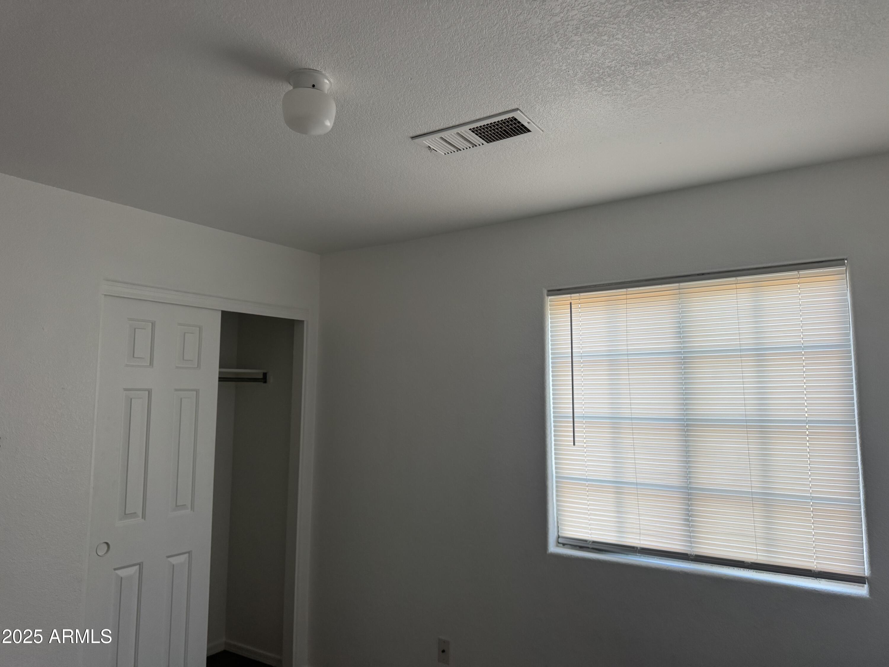 726 S NEBRASKA Street 175