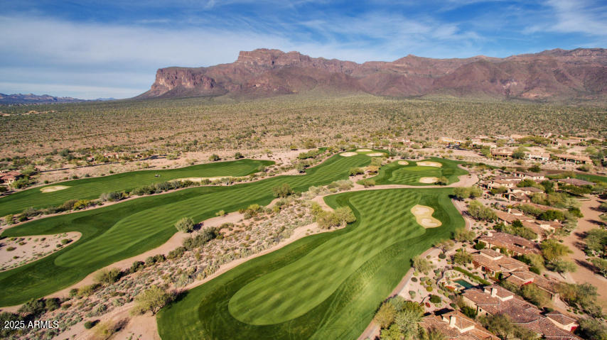 2961 S LOOKOUT Ridge