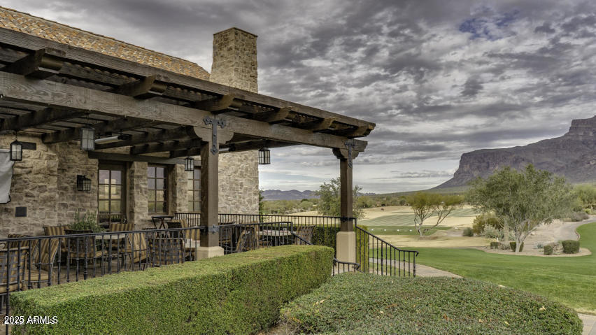 2961 S LOOKOUT Ridge