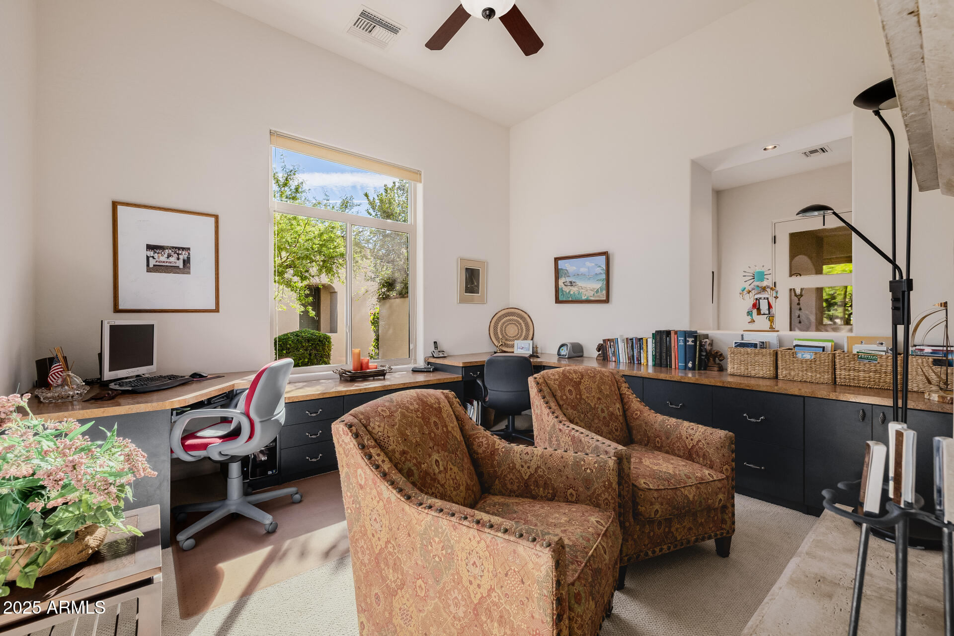 2961 S LOOKOUT Ridge