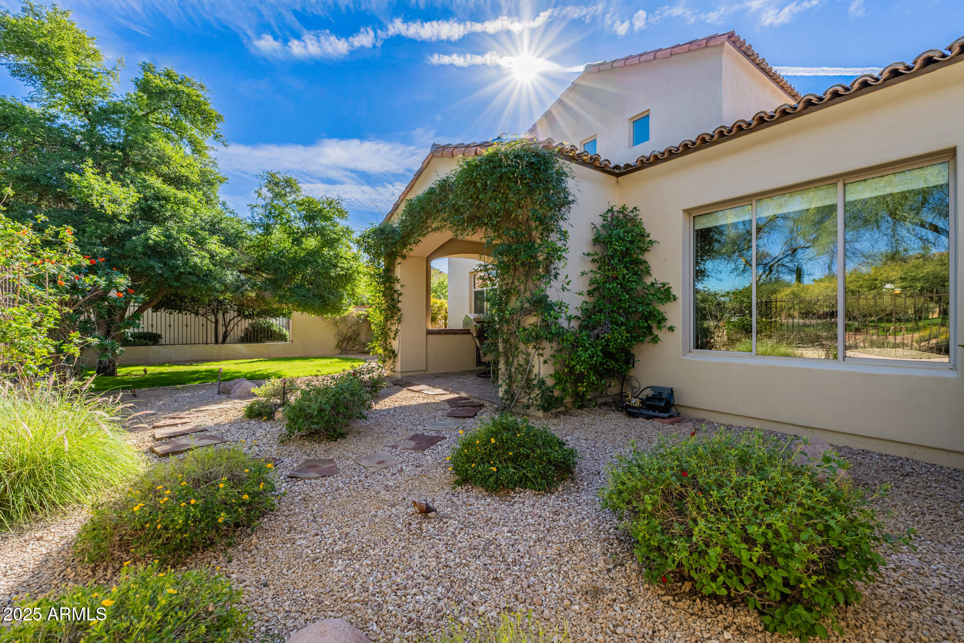 2961 S LOOKOUT Ridge