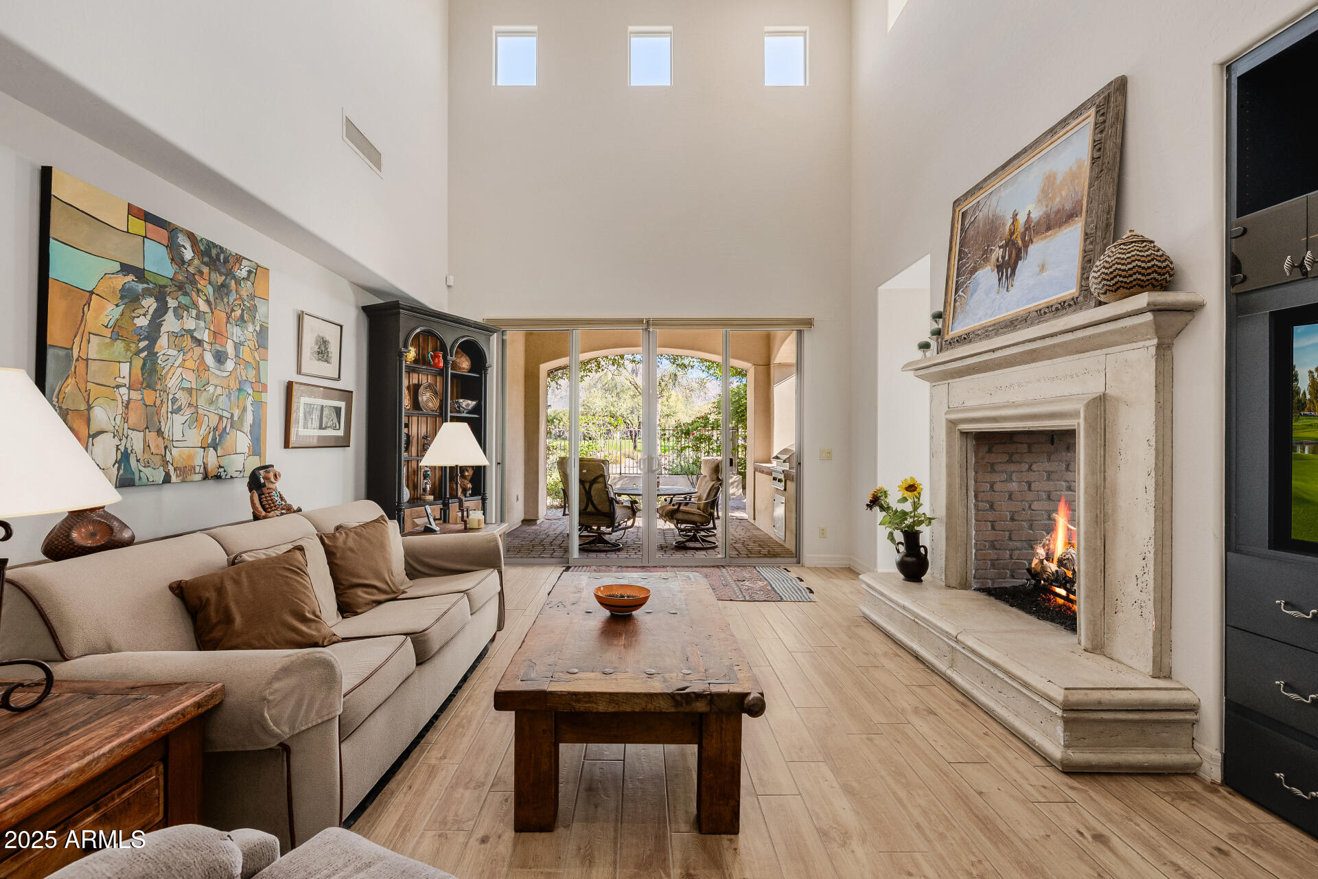 2961 S LOOKOUT Ridge