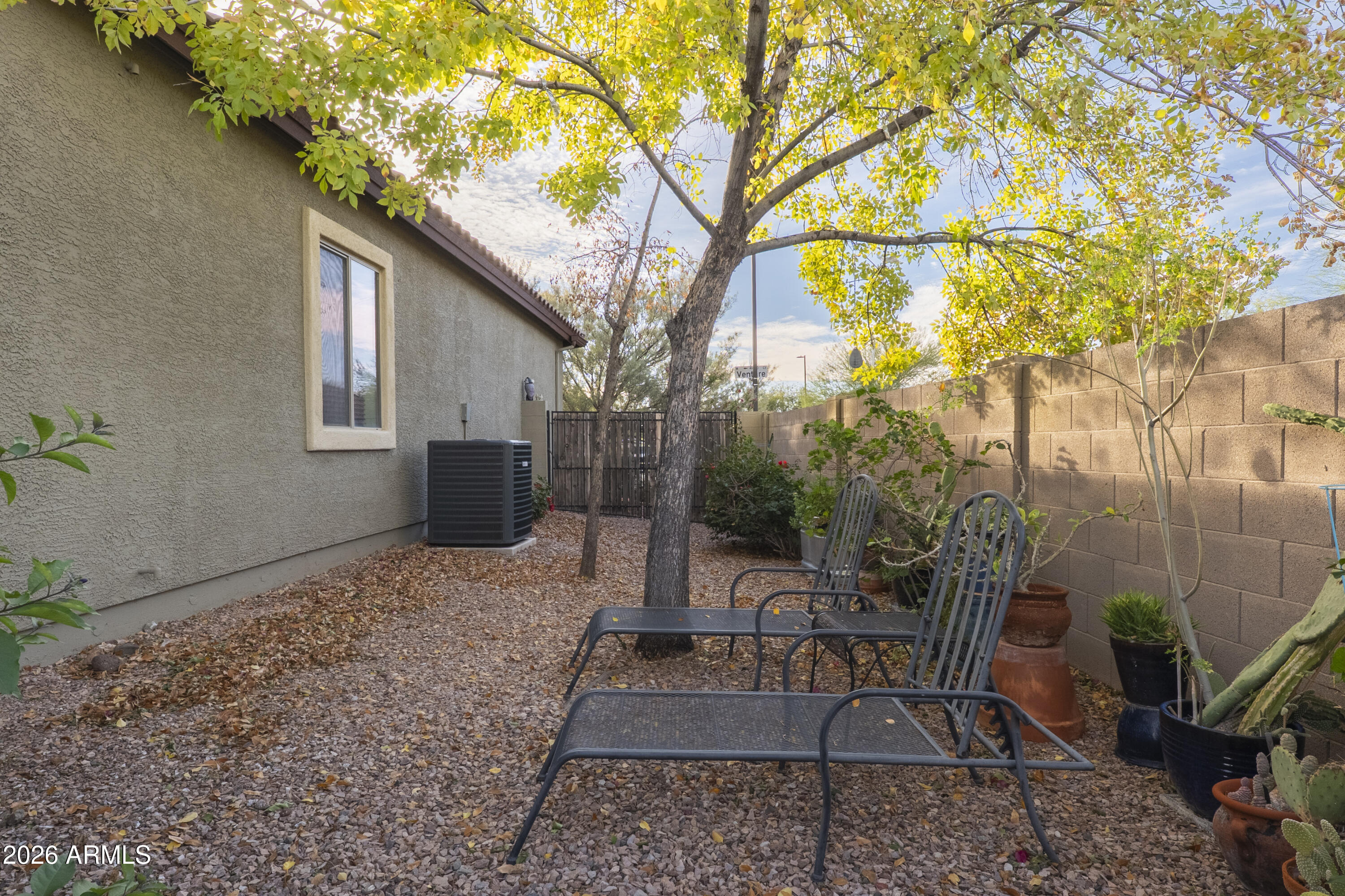 4638 W Venture Court