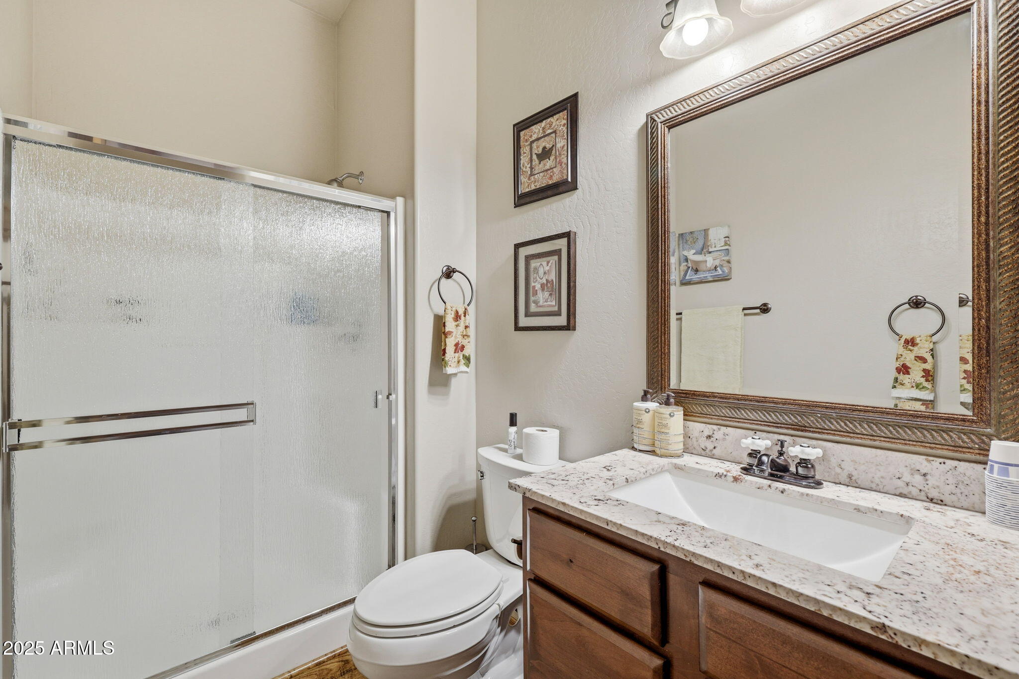 2276 THUNDERBIRD Way