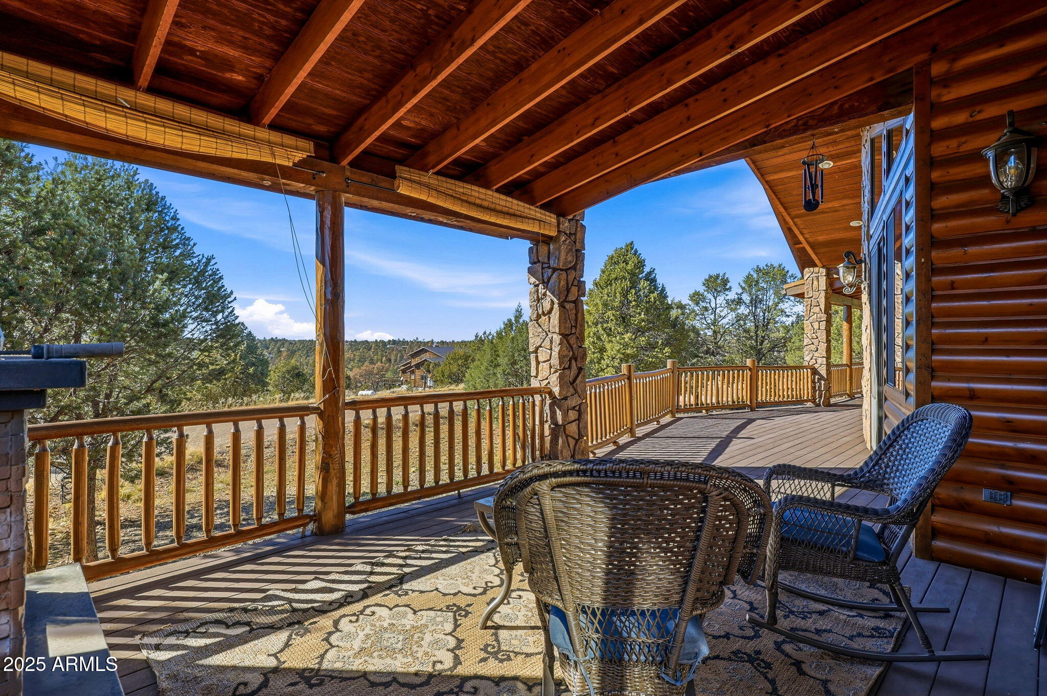 2276 THUNDERBIRD Way