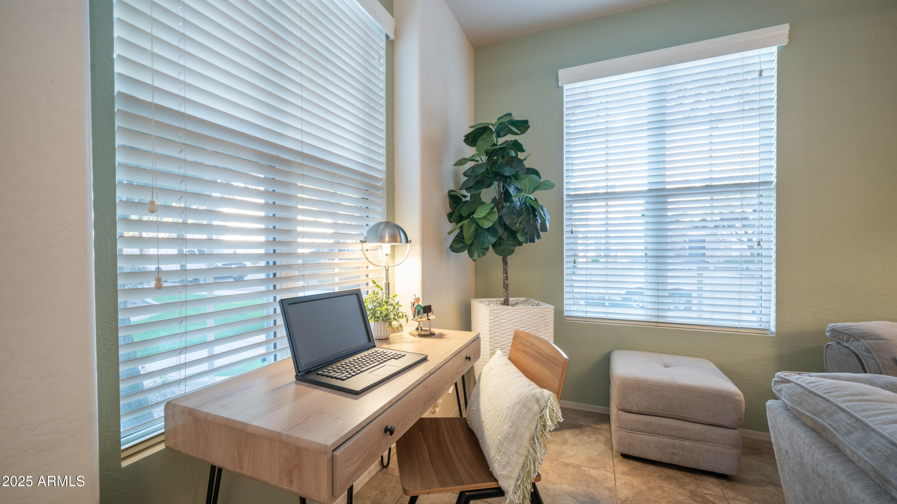 4732 E PORTOLA VALLEY Drive 102