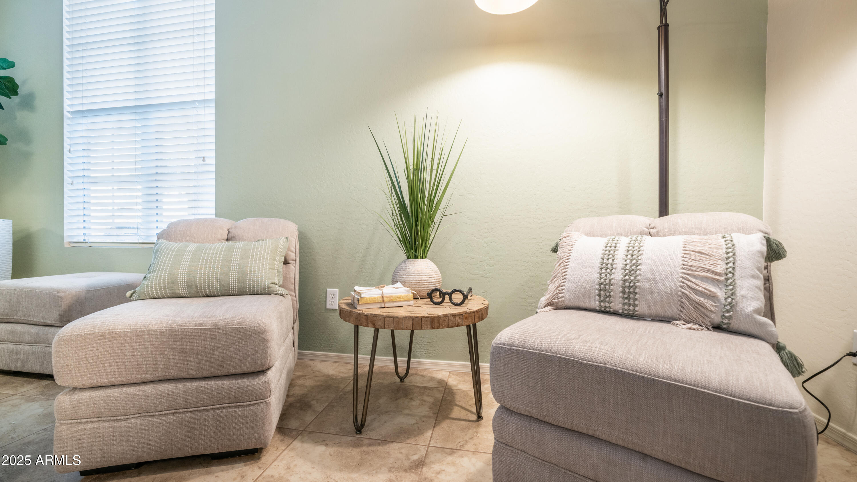 4732 E PORTOLA VALLEY Drive 102