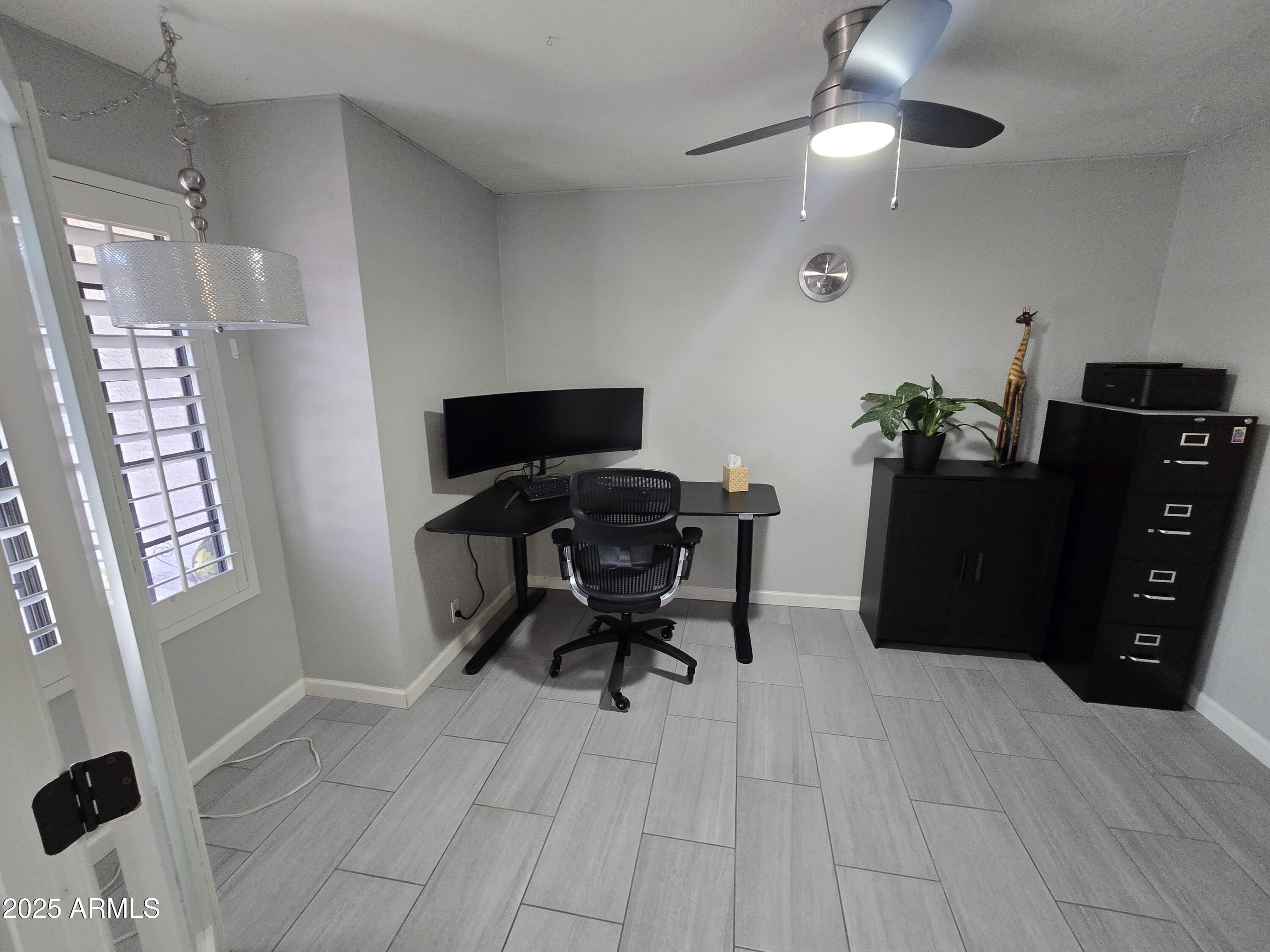 5244 E HANNIBAL Street E