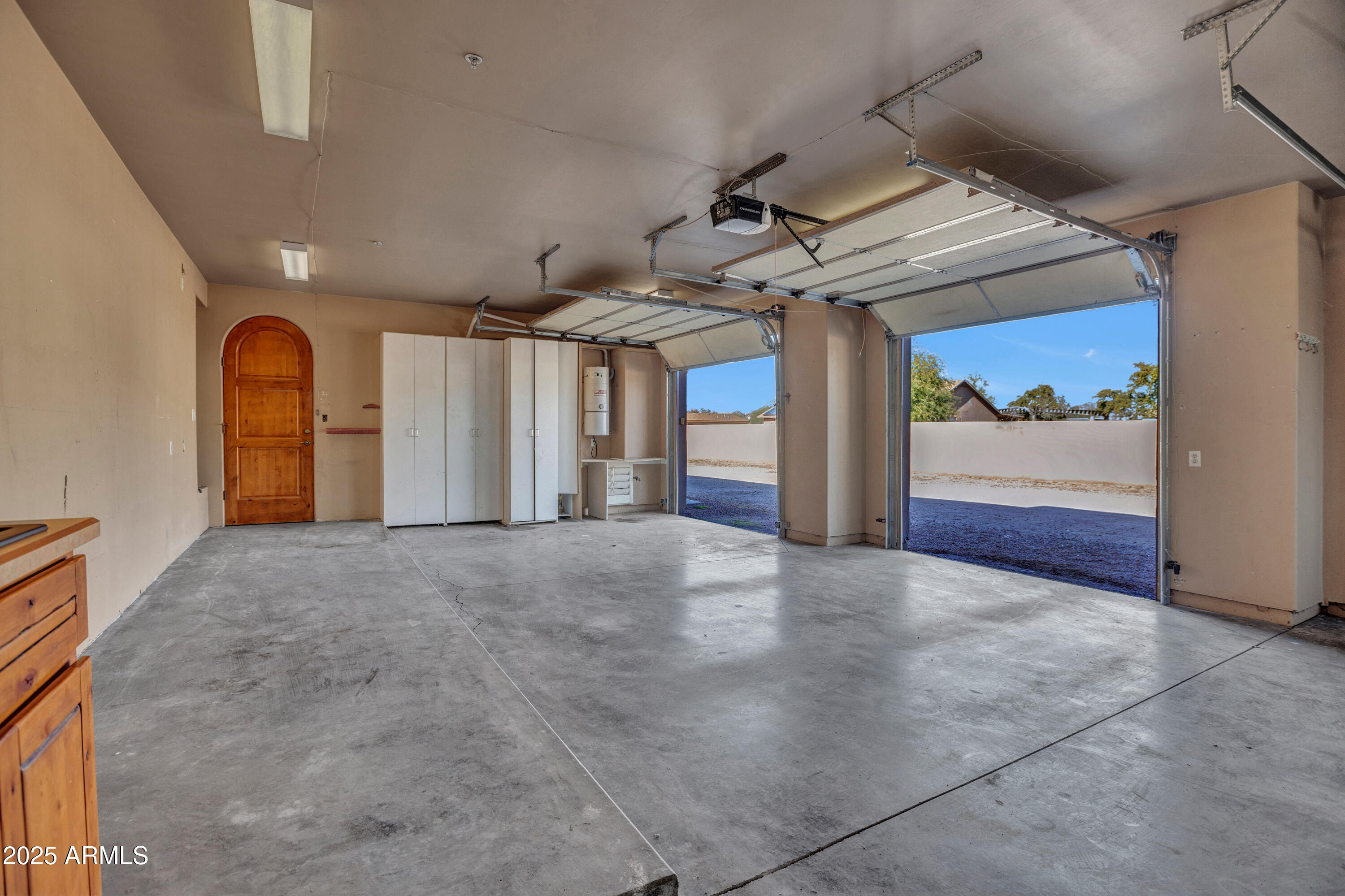 10517 E EVERGREEN Street