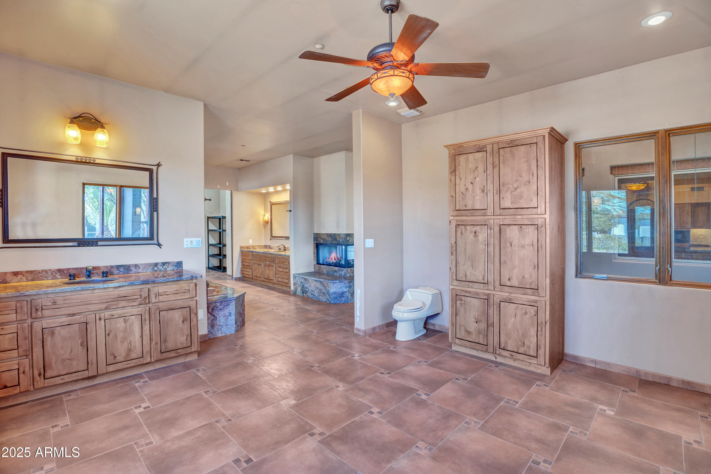 10517 E EVERGREEN Street