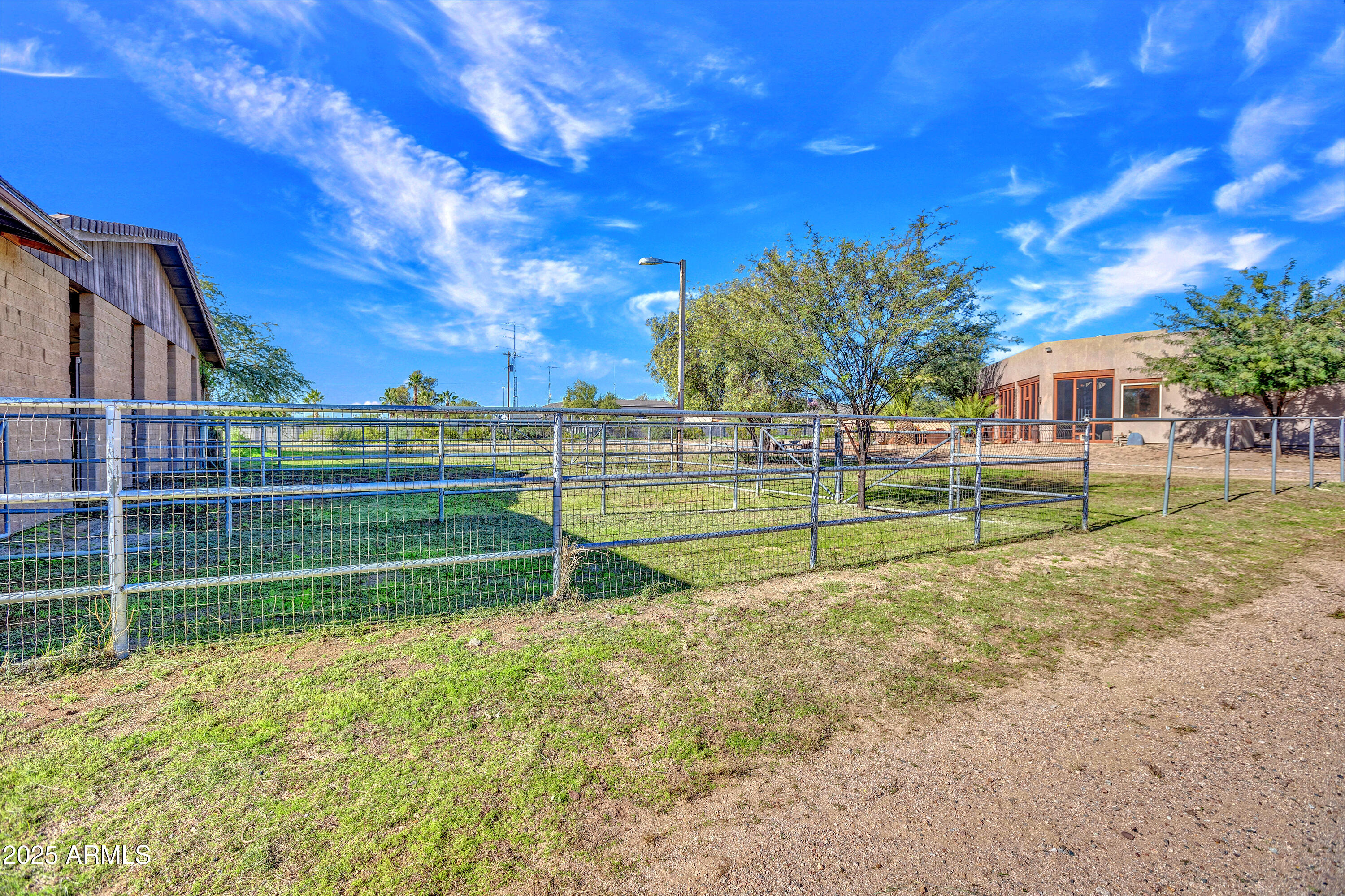 10517 E EVERGREEN Street