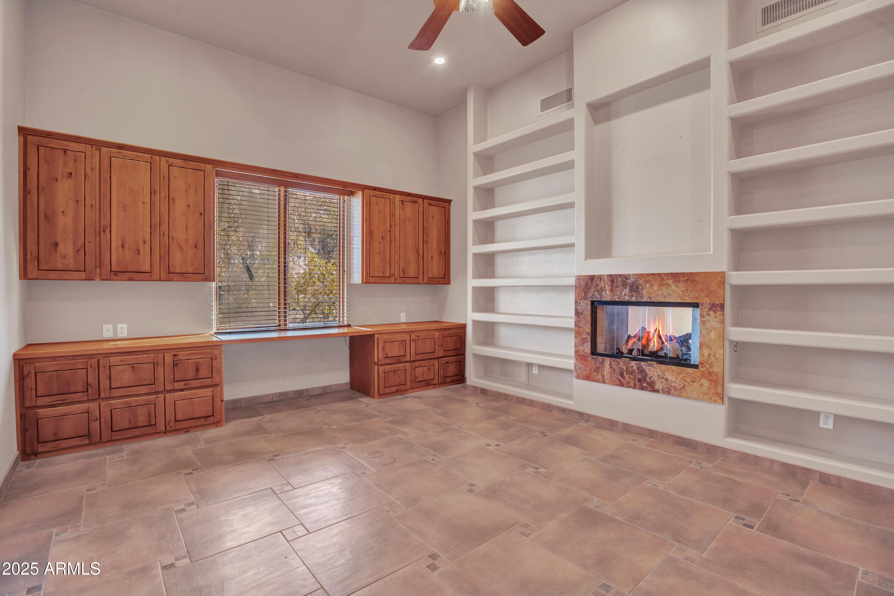 10517 E EVERGREEN Street