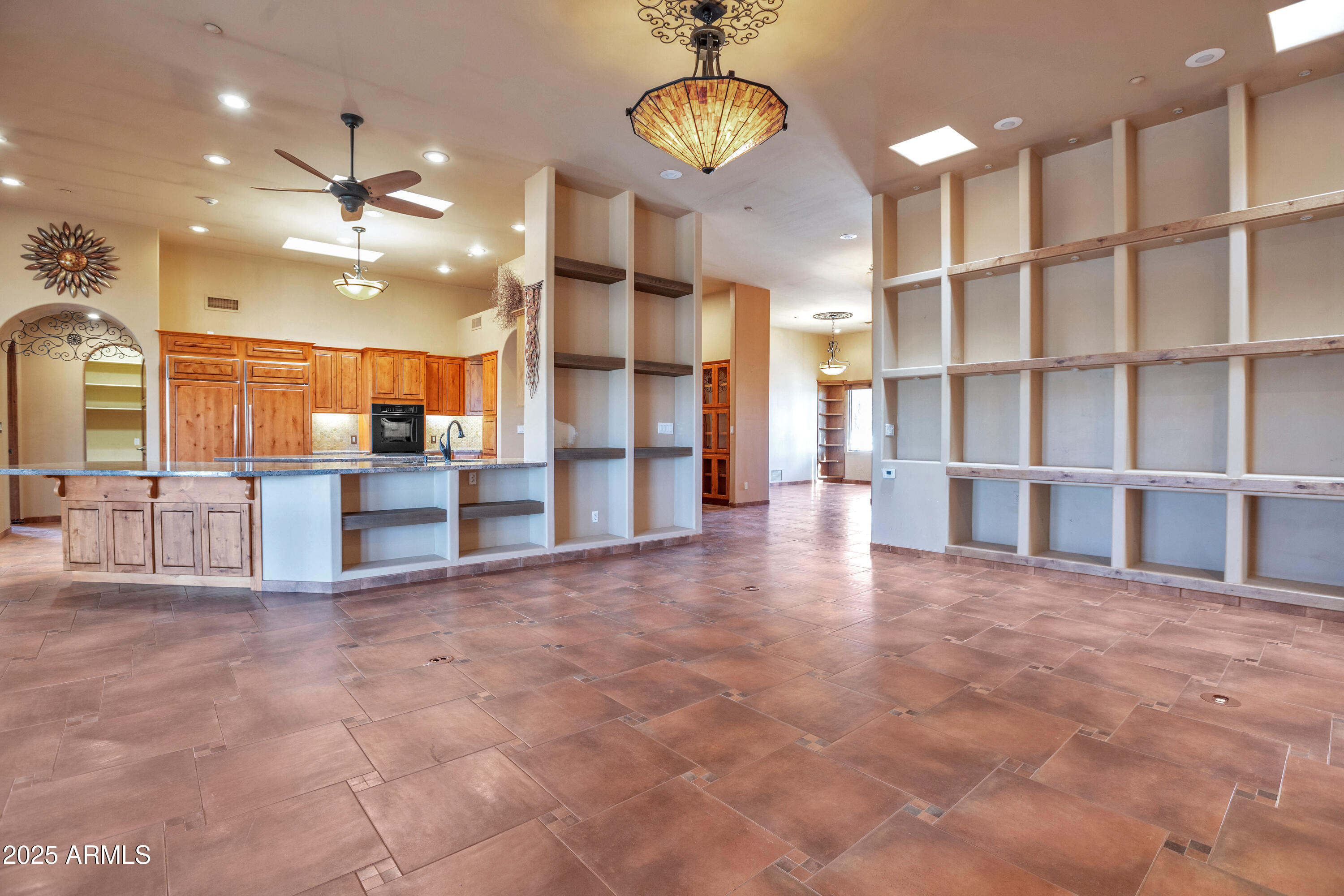 10517 E EVERGREEN Street