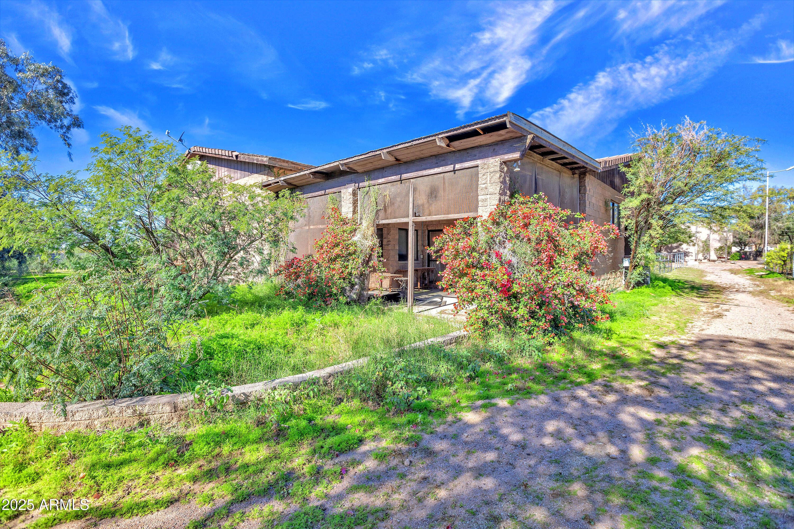 10517 E EVERGREEN Street