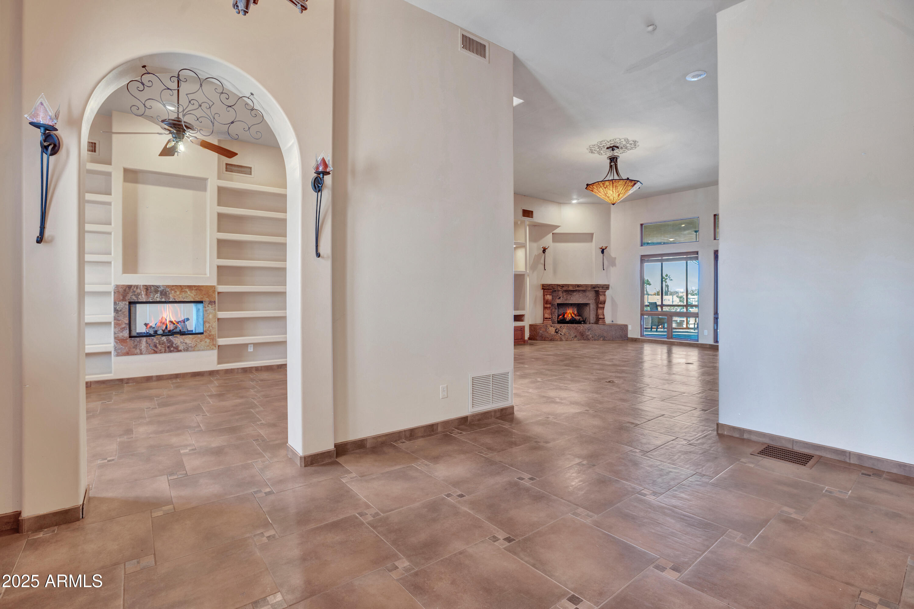 10517 E EVERGREEN Street