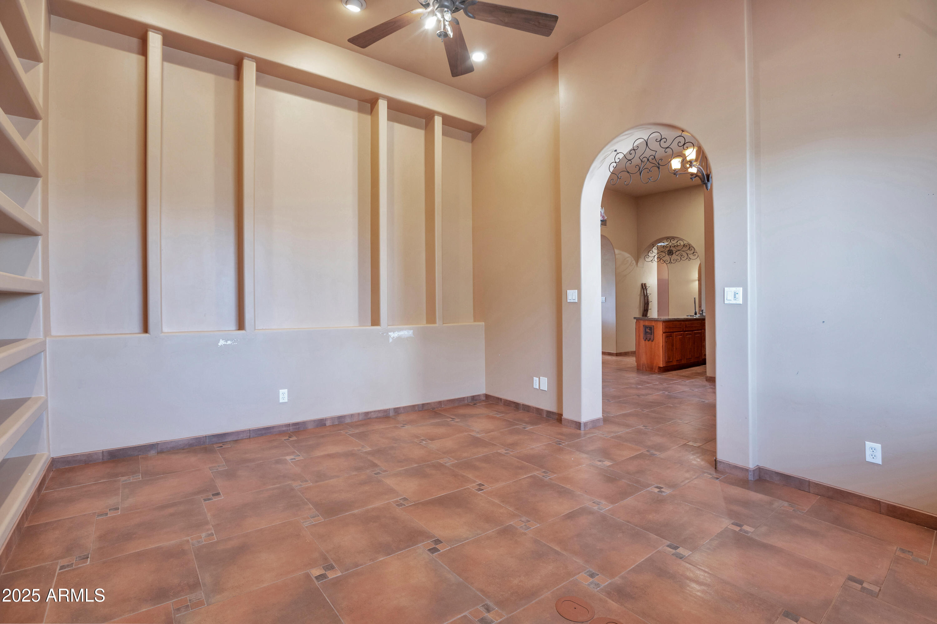 10517 E EVERGREEN Street