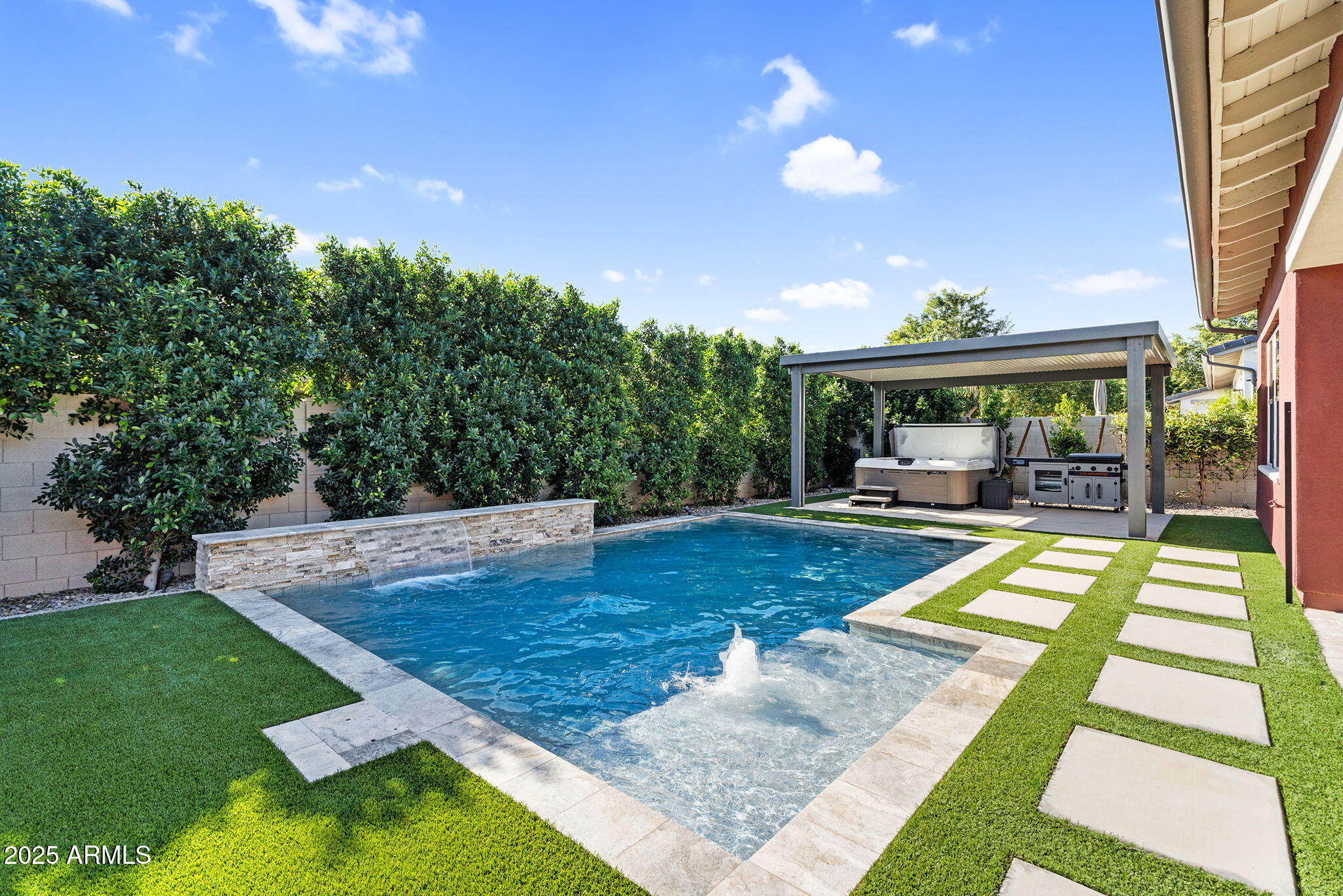 3417 E BLOOMFIELD Parkway