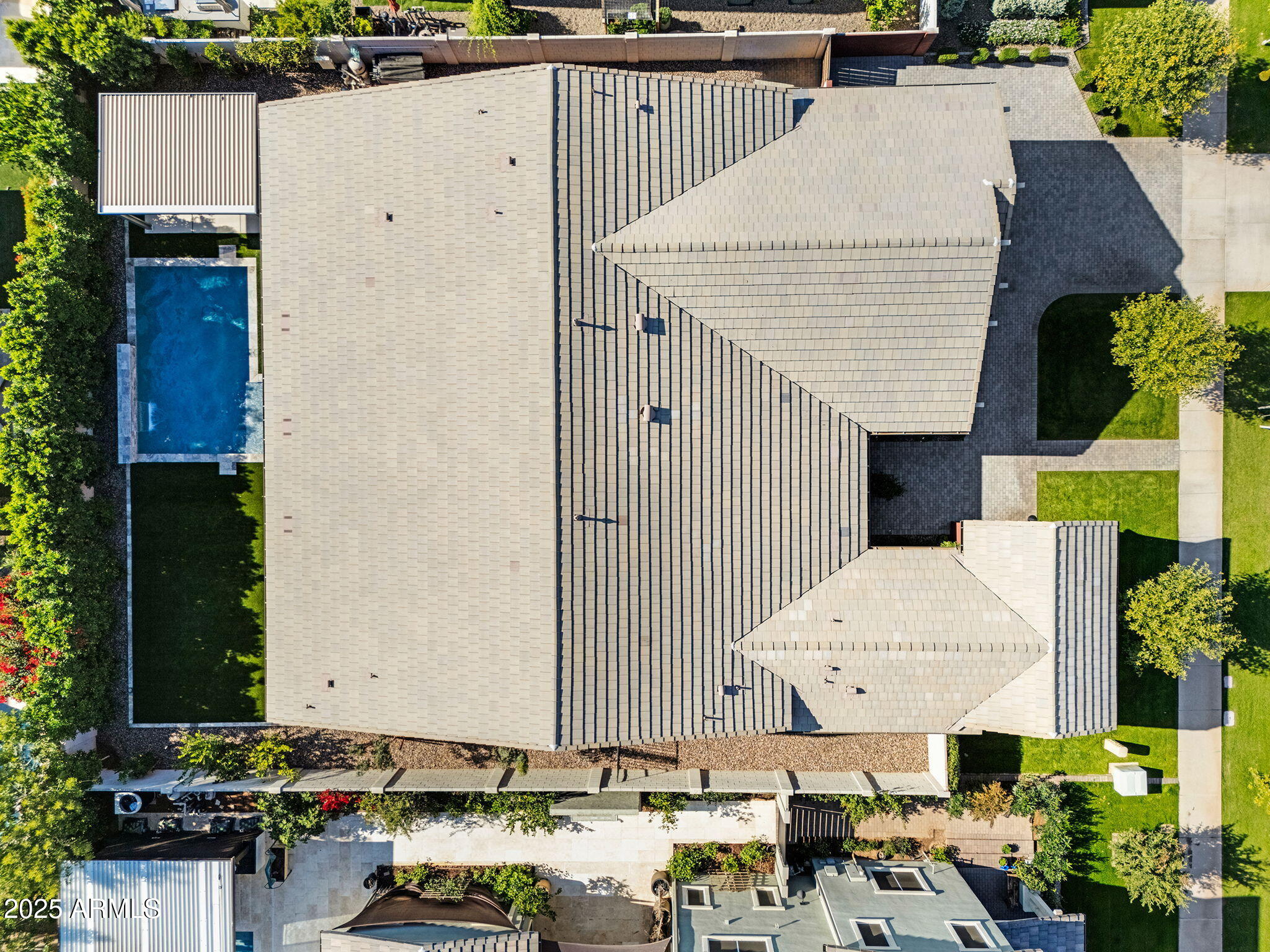 3417 E BLOOMFIELD Parkway