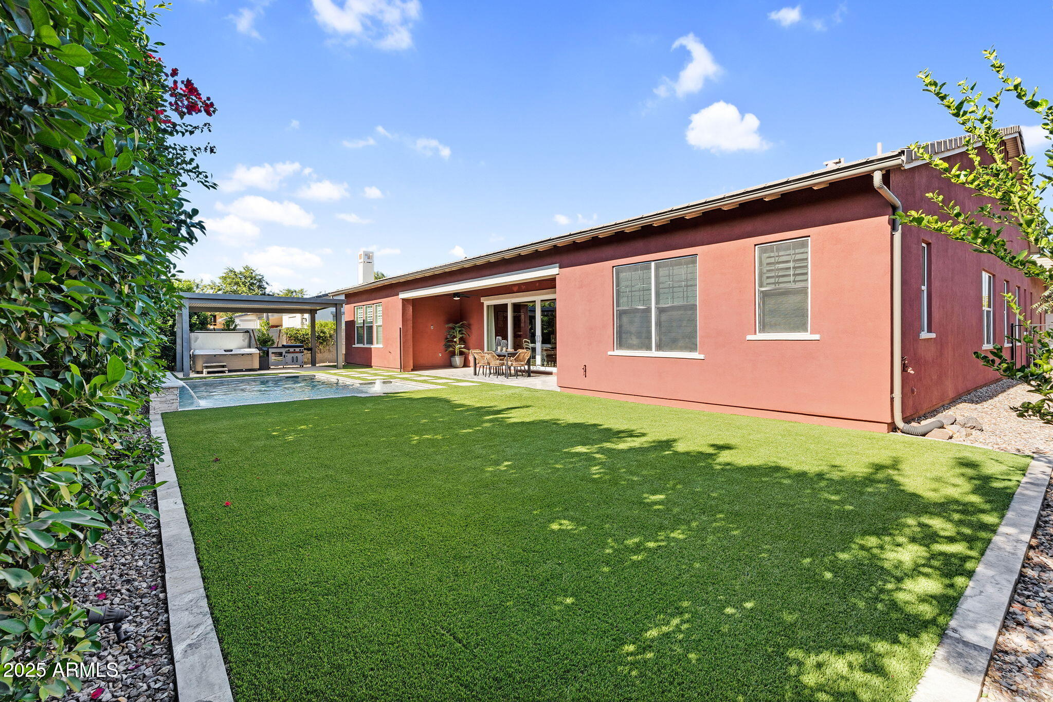 3417 E BLOOMFIELD Parkway