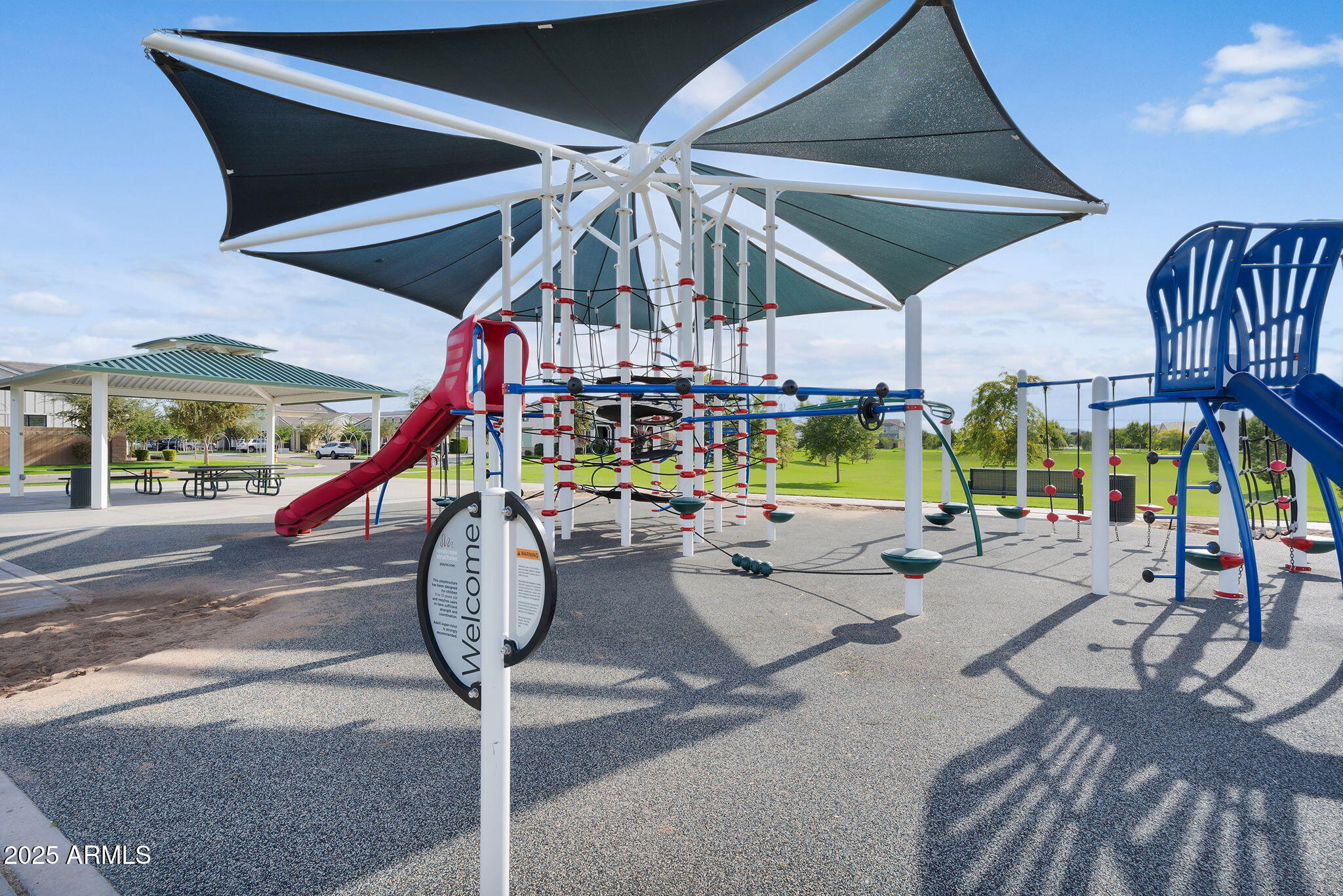 3417 E BLOOMFIELD Parkway