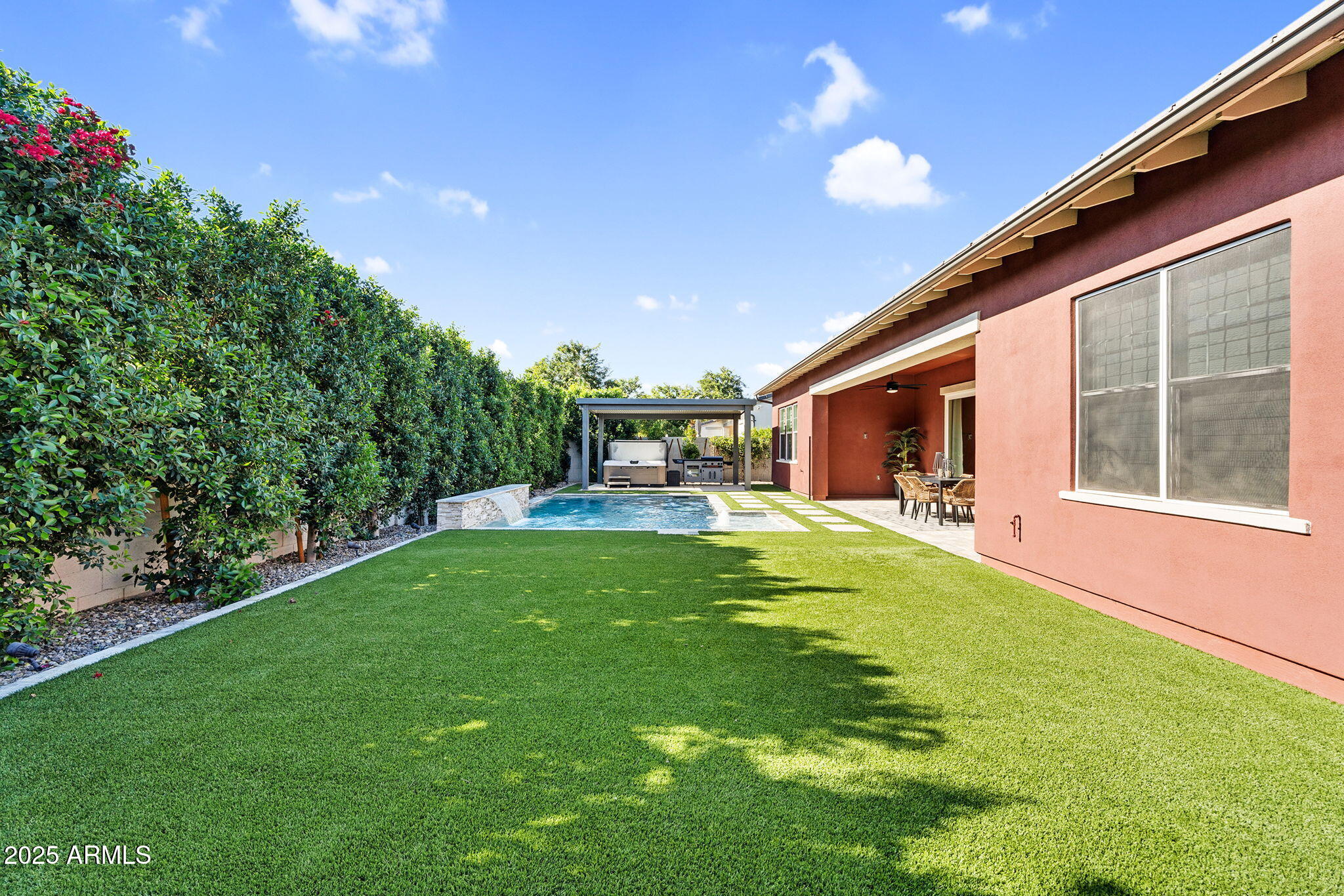 3417 E BLOOMFIELD Parkway