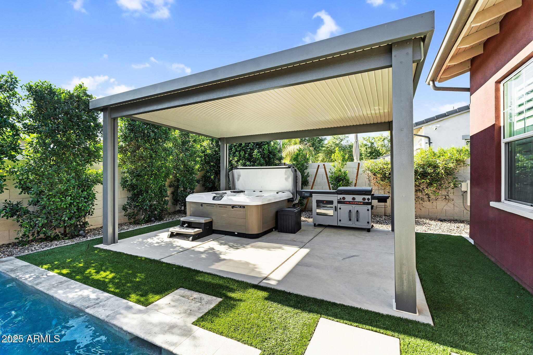 3417 E BLOOMFIELD Parkway