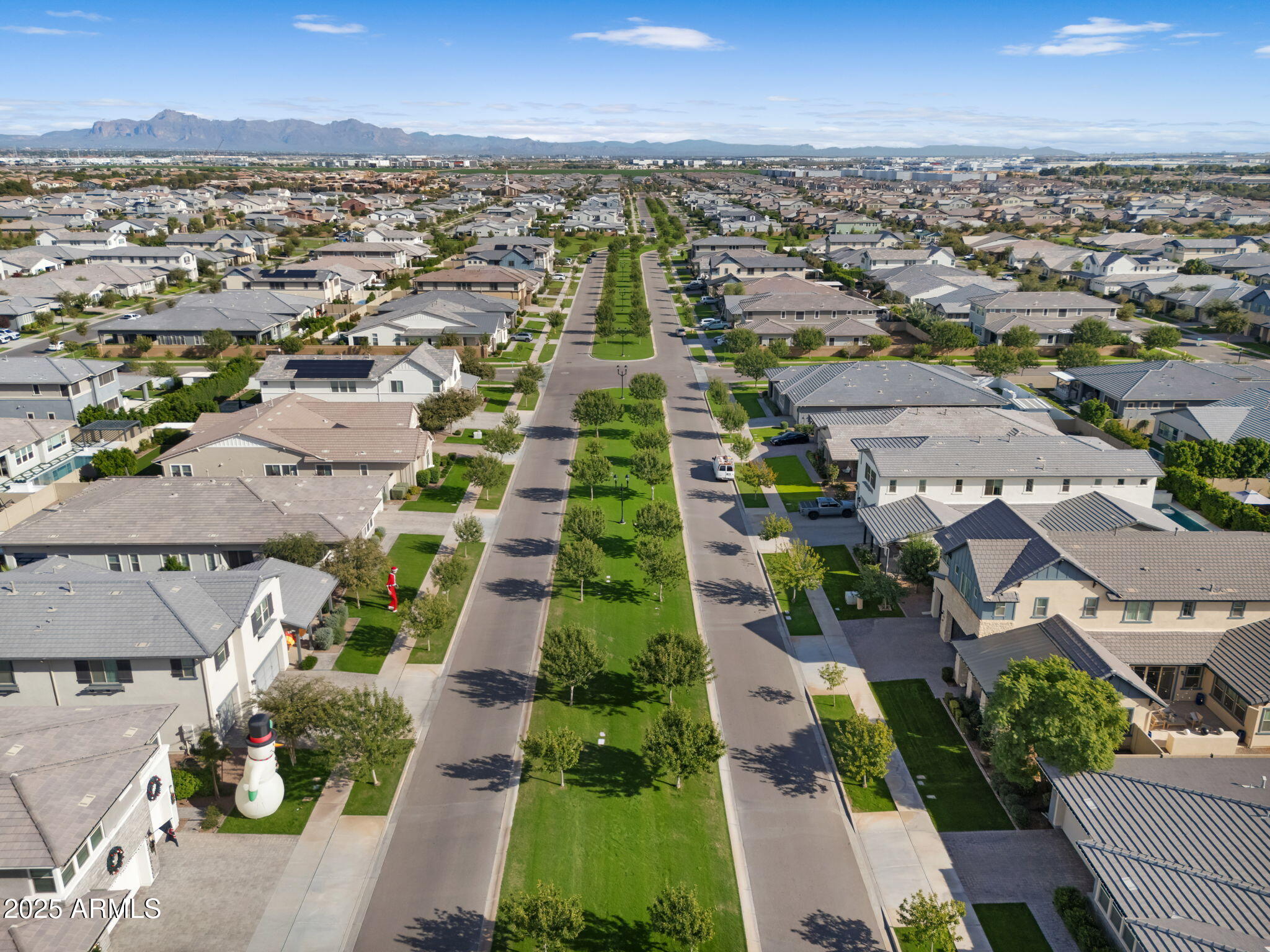 3417 E BLOOMFIELD Parkway