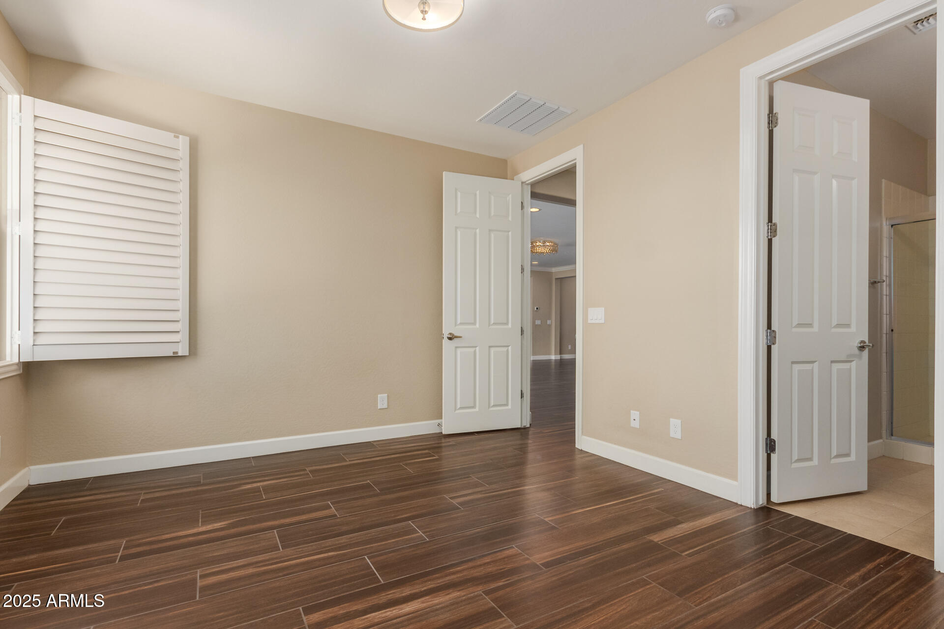 920 W GRAND CANYON Drive