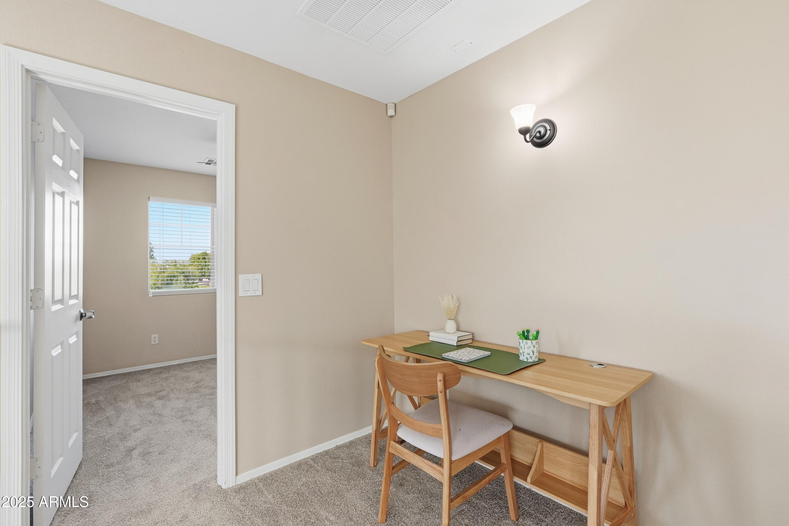 1810 N MCDONALD Street