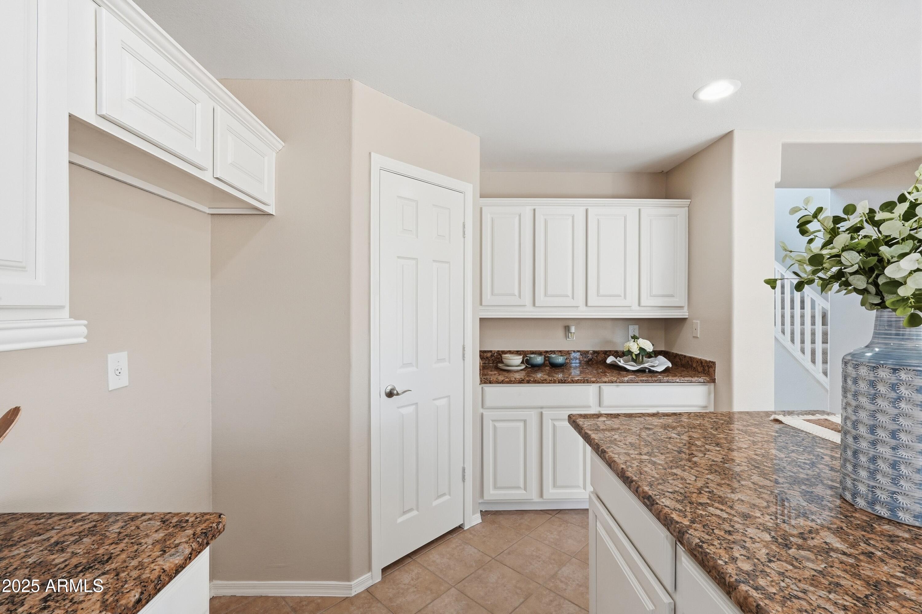 1810 N MCDONALD Street