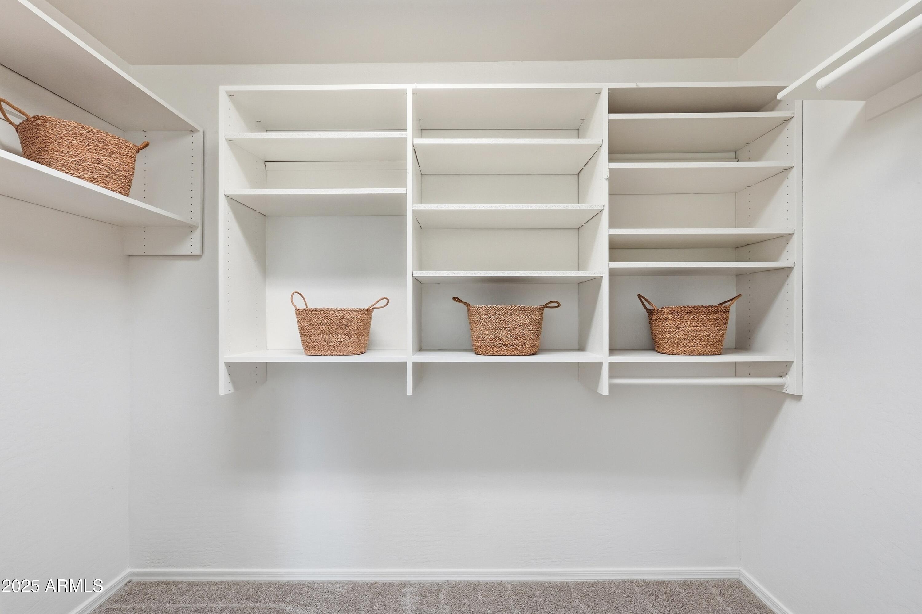 1810 N MCDONALD Street