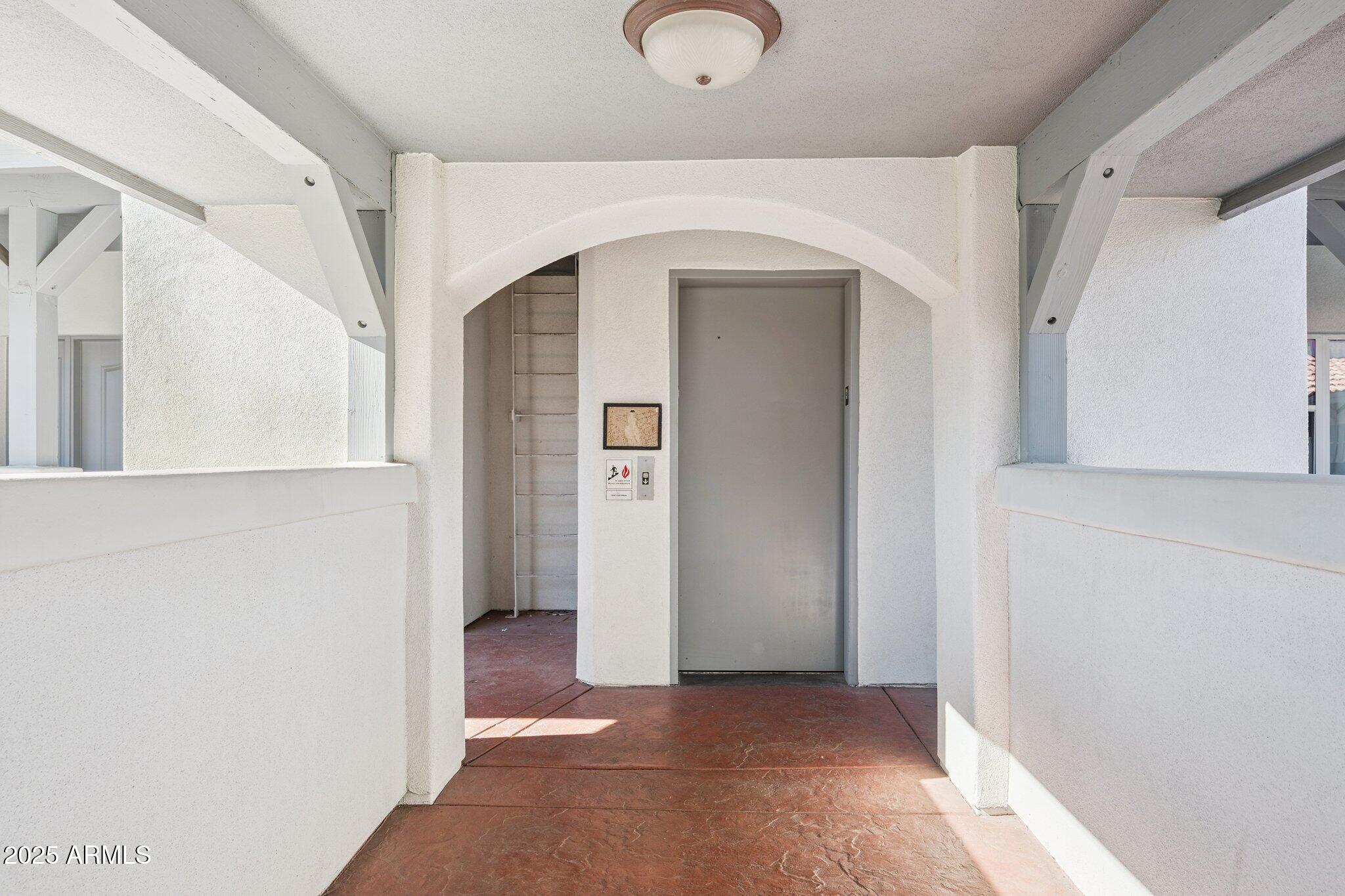 1081 W 1ST Street 16