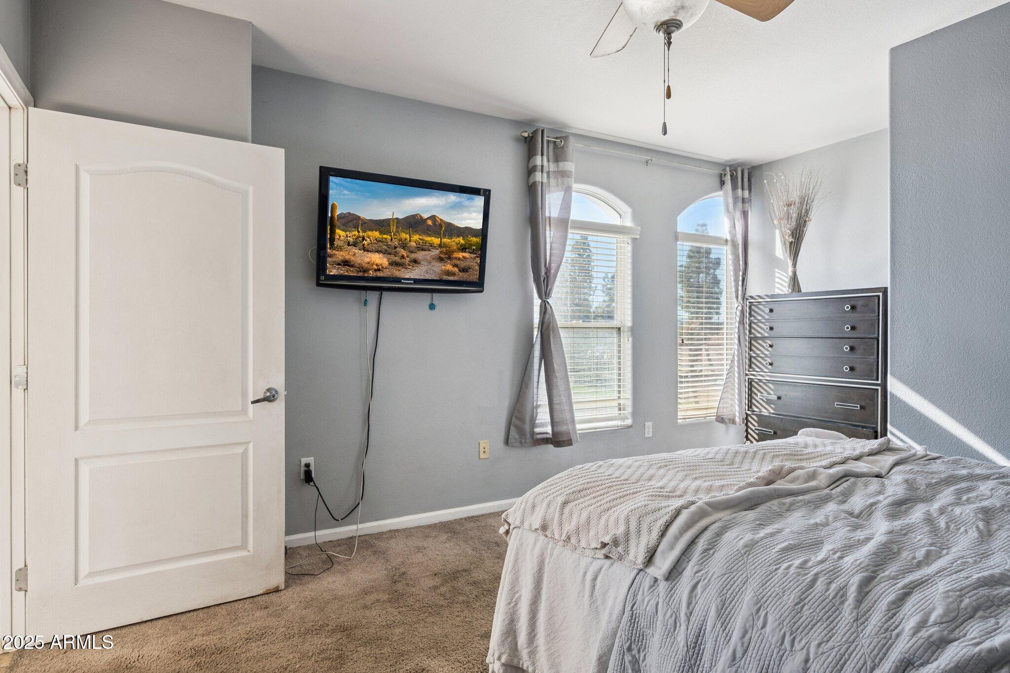 1081 W 1ST Street 16