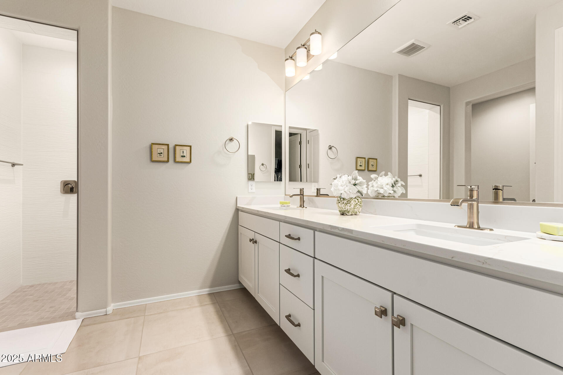 7674 W CACTUS WREN Way