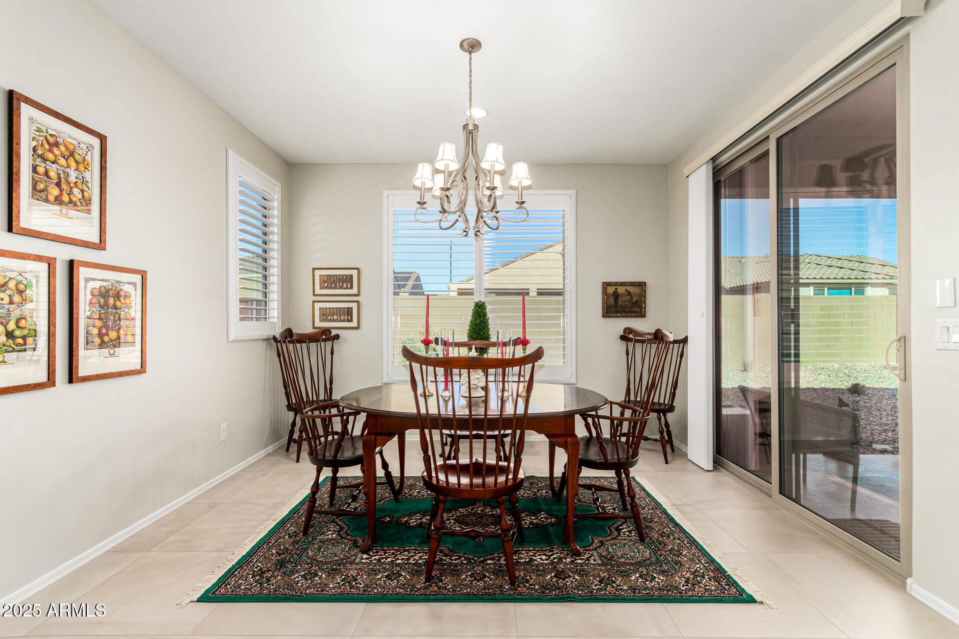 7674 W CACTUS WREN Way