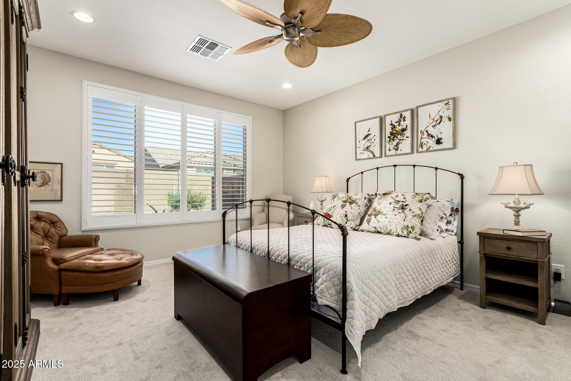 7674 W CACTUS WREN Way