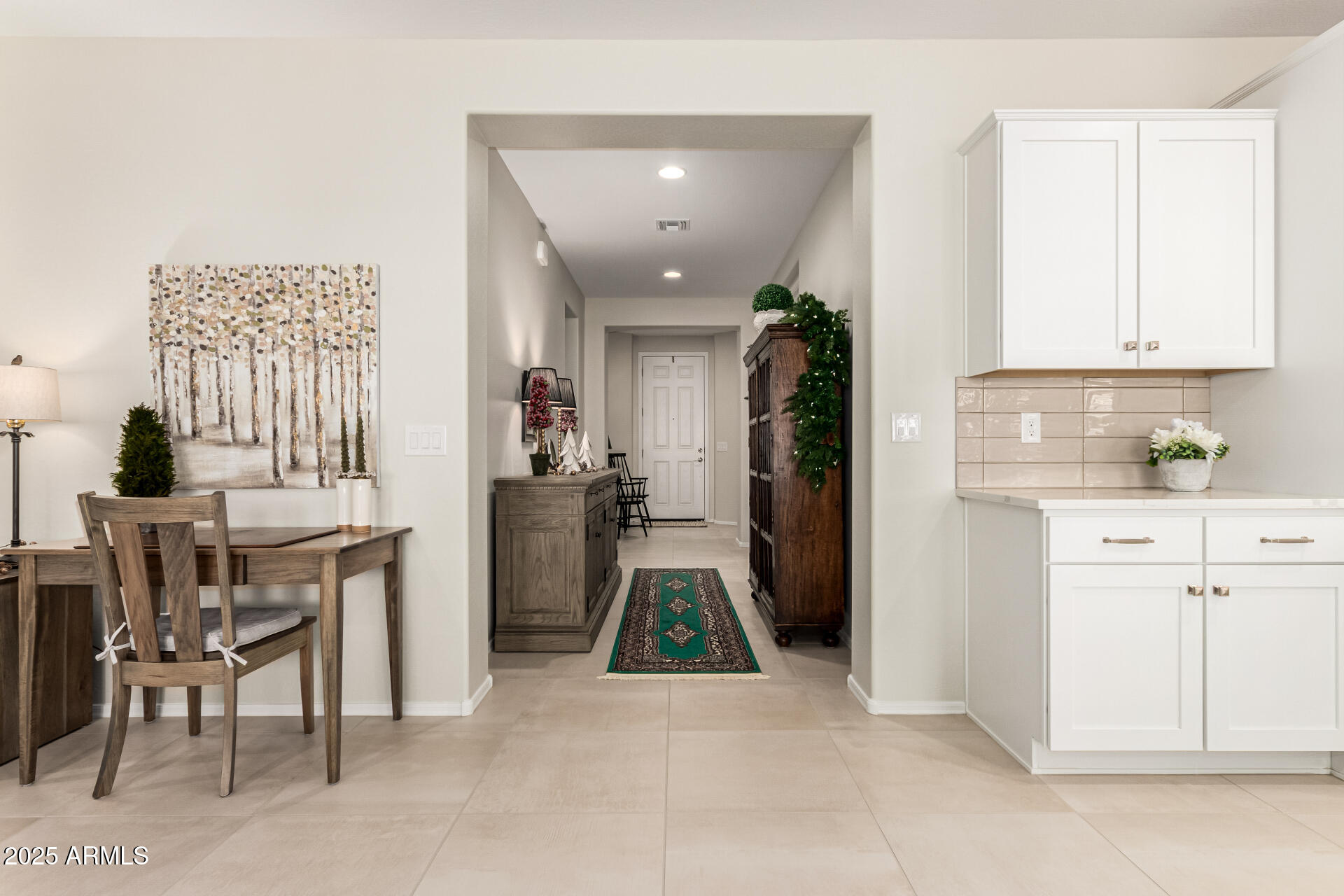 7674 W CACTUS WREN Way