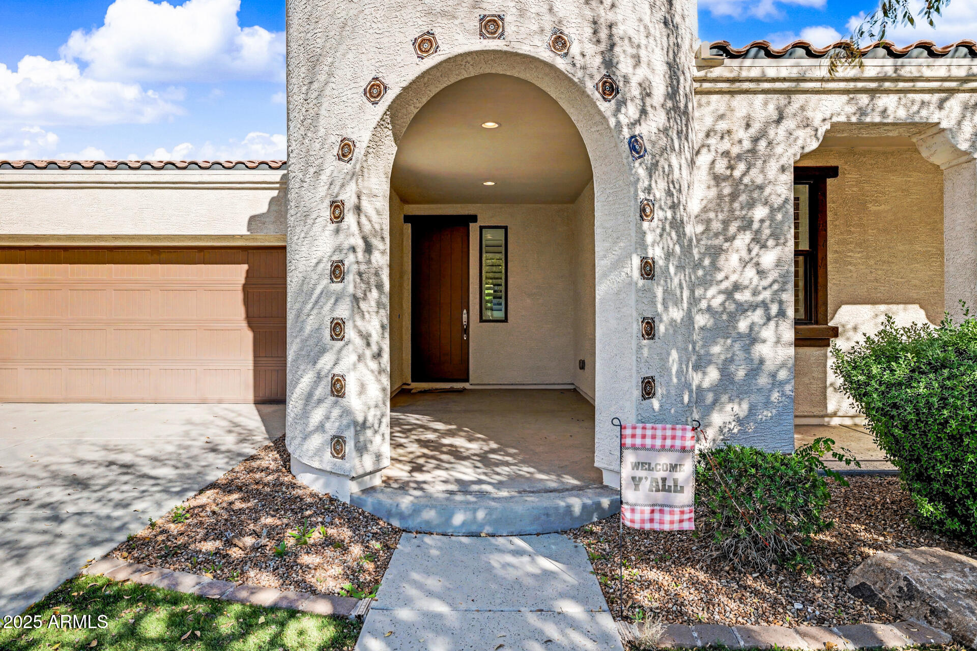 22630 E CREOSOTE Drive